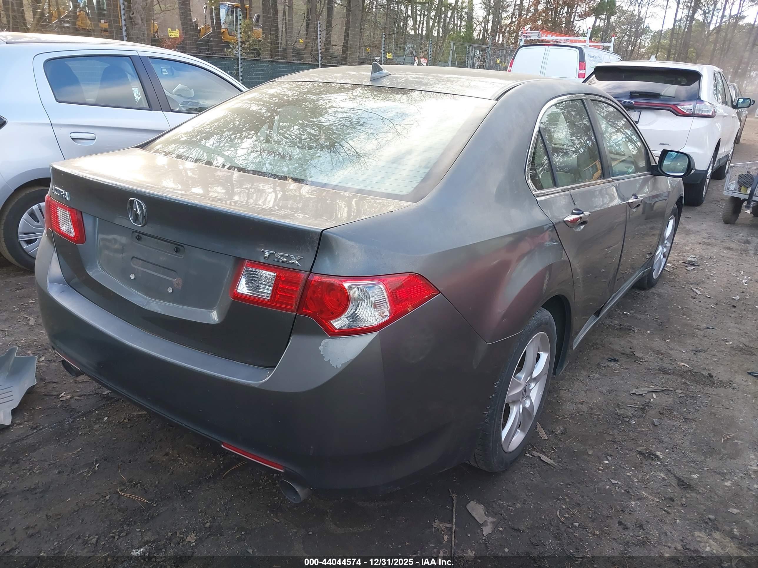 ACURA TSX image 4