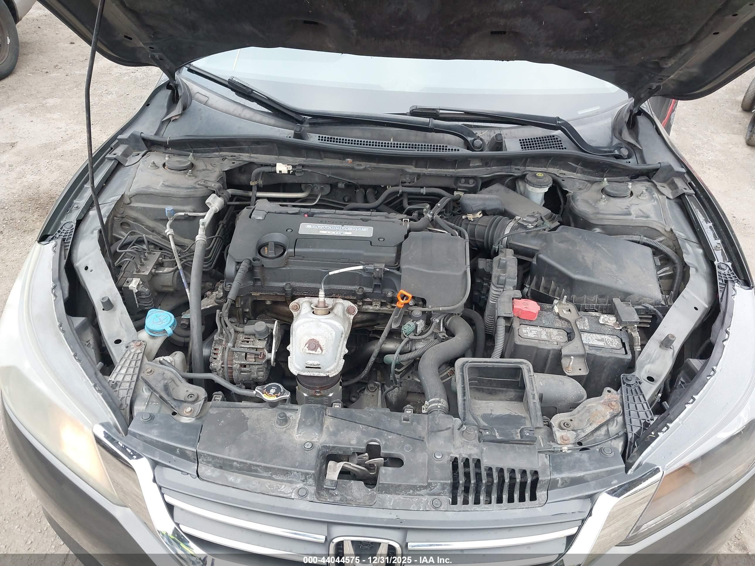 HONDA ACCORD image 10