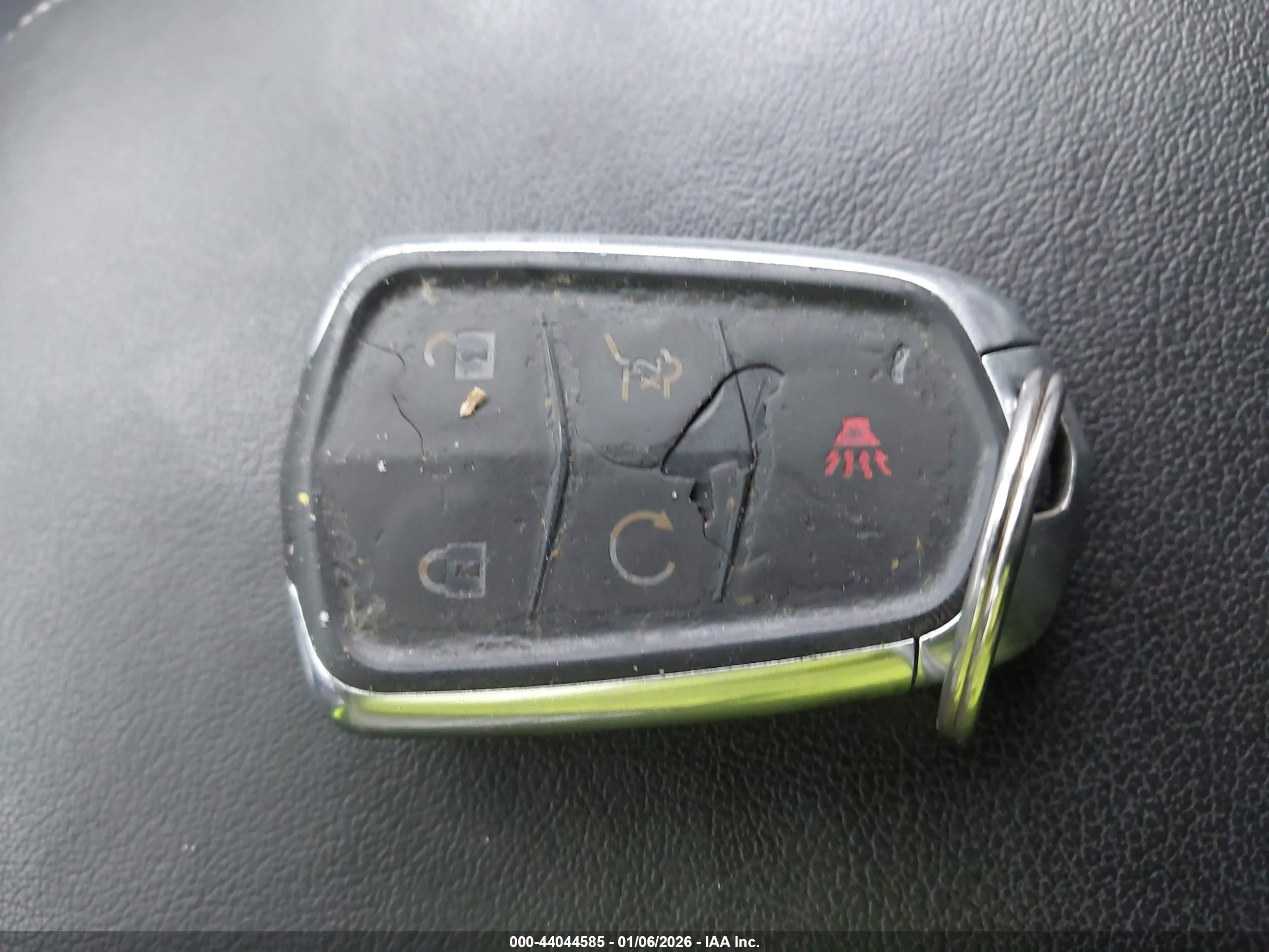 CADILLAC SRX image 11