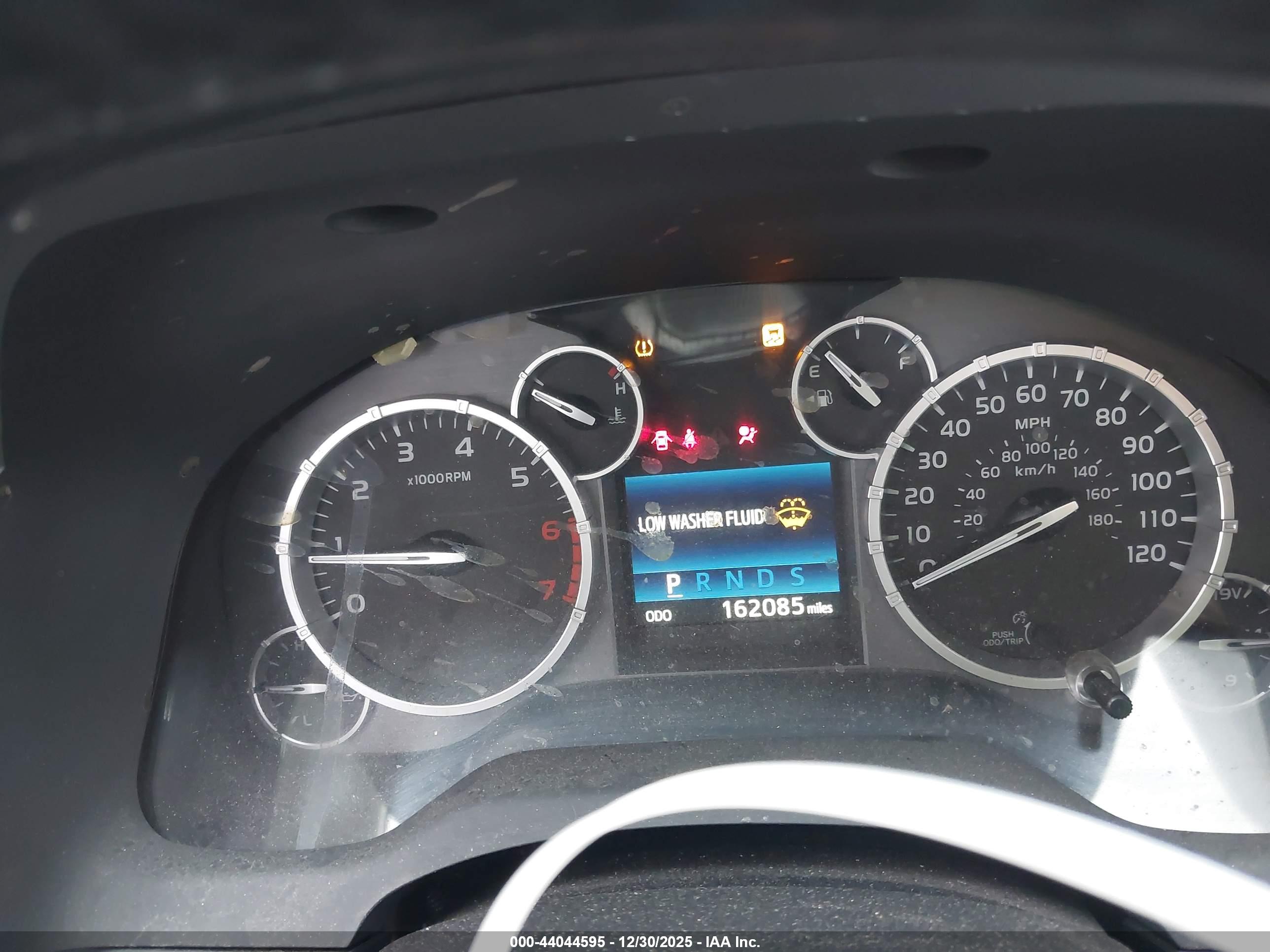 TOYOTA TUNDRA image 7