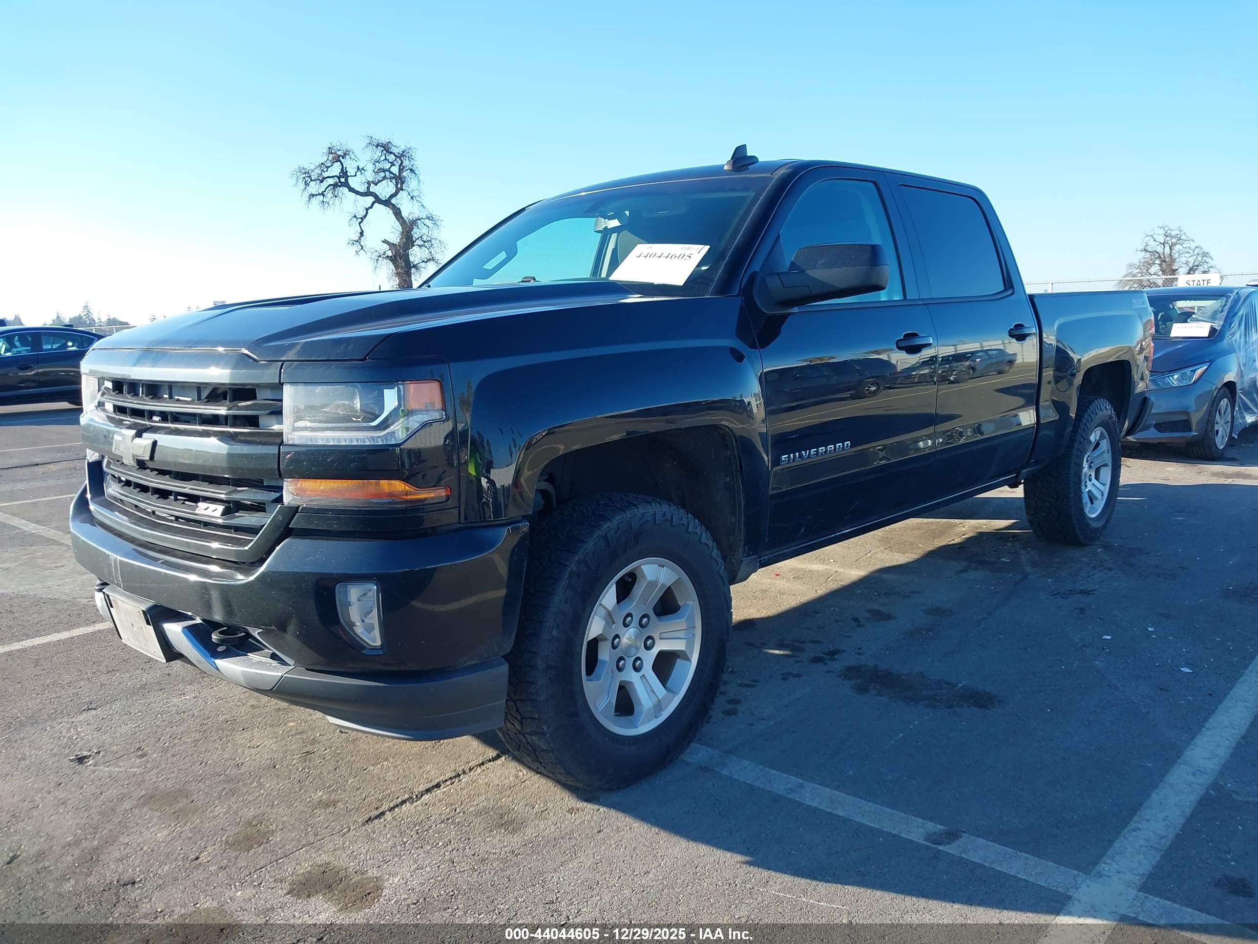 CHEVROLET SILVERADO image 2