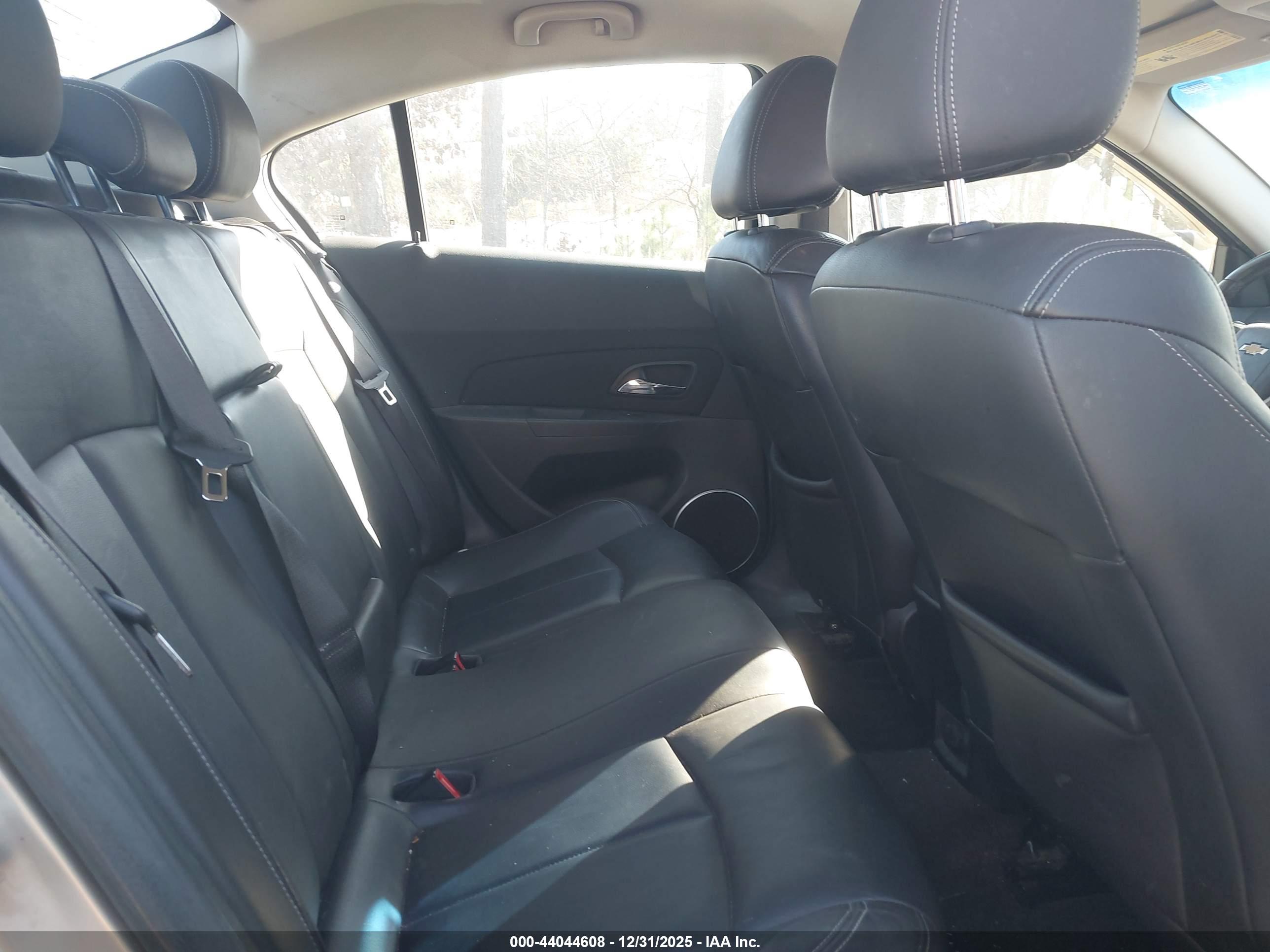 CHEVROLET CRUZE image 8