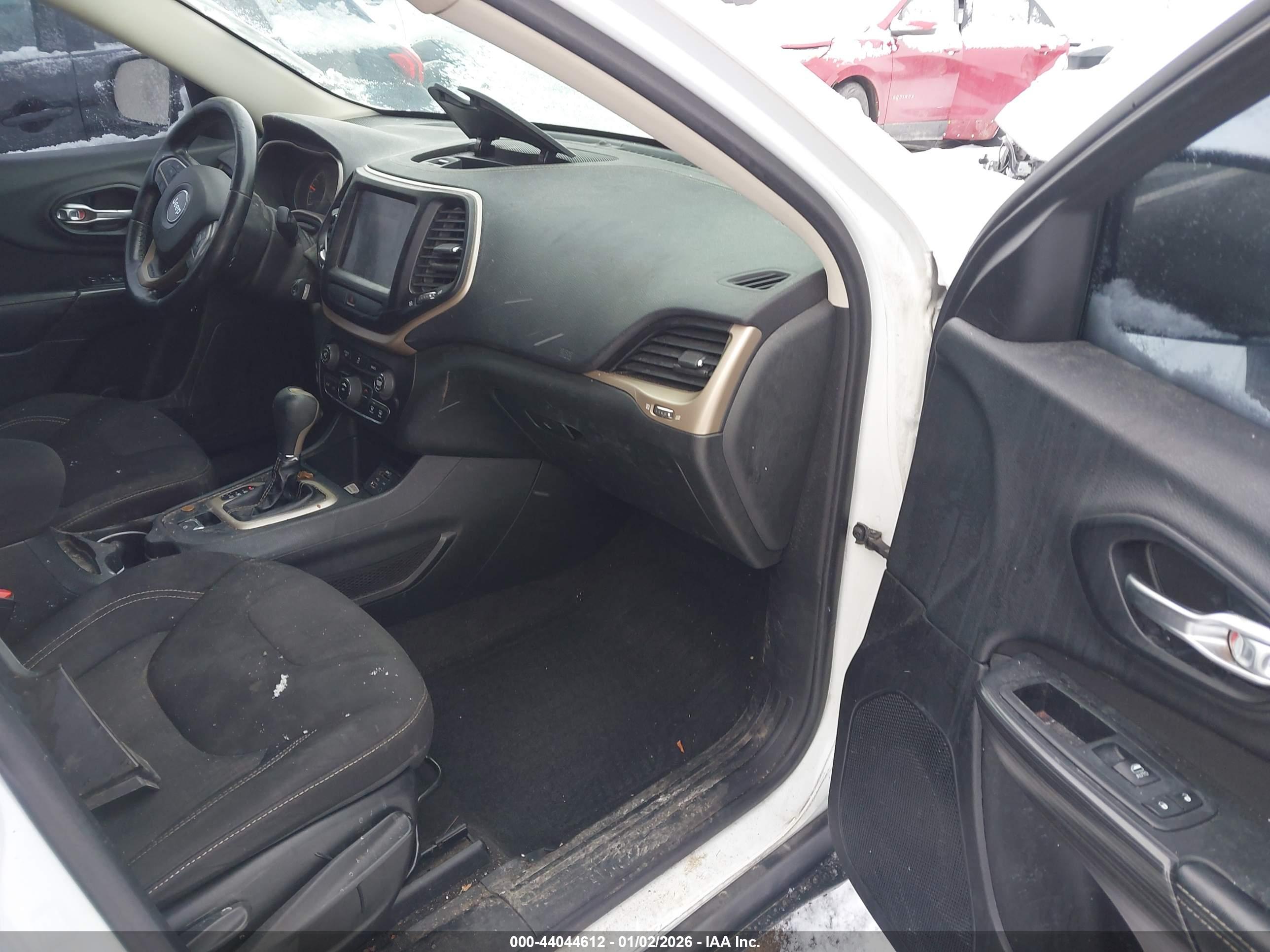 JEEP CHEROKEE image 5