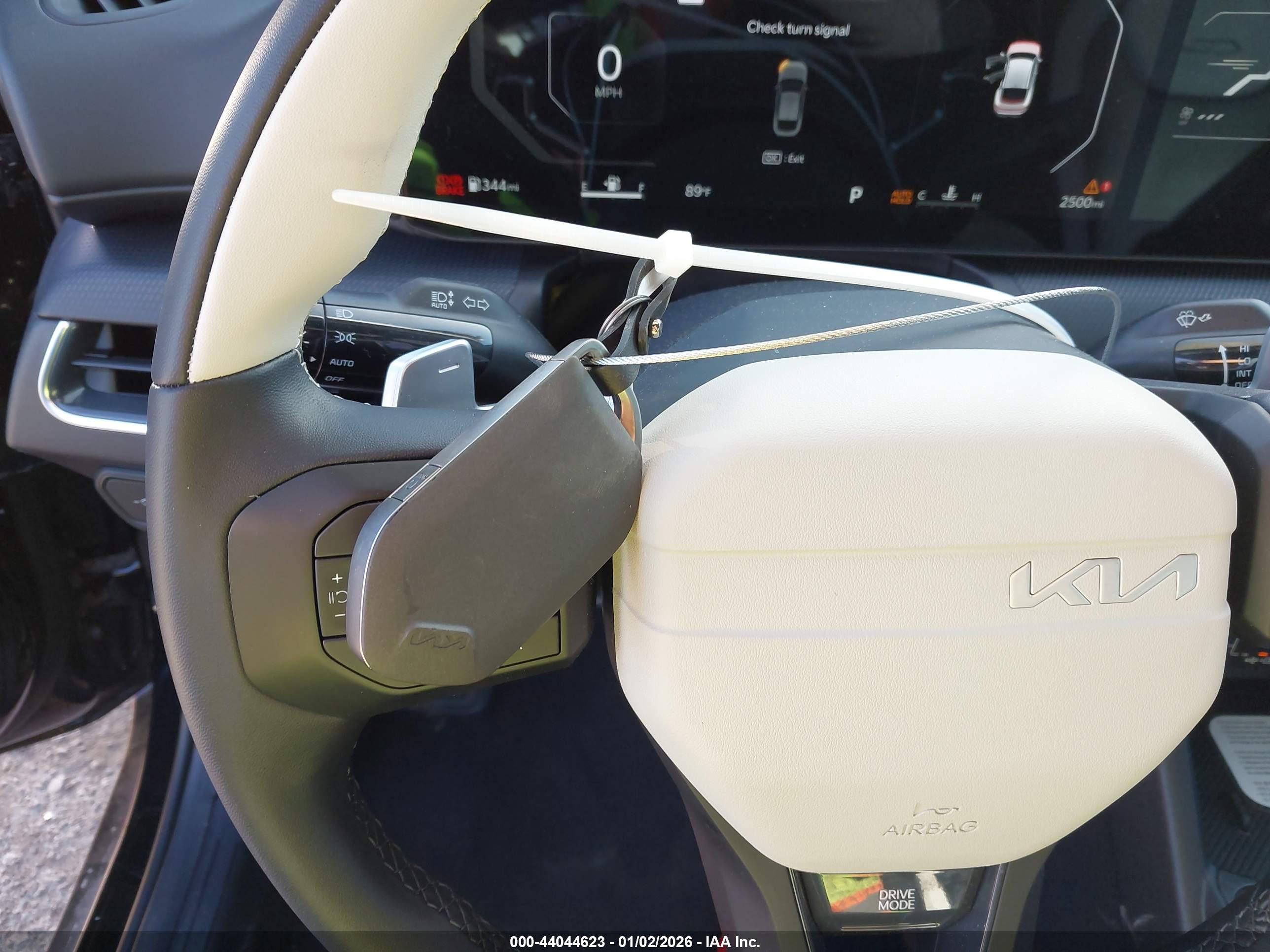 KIA K4 image 11