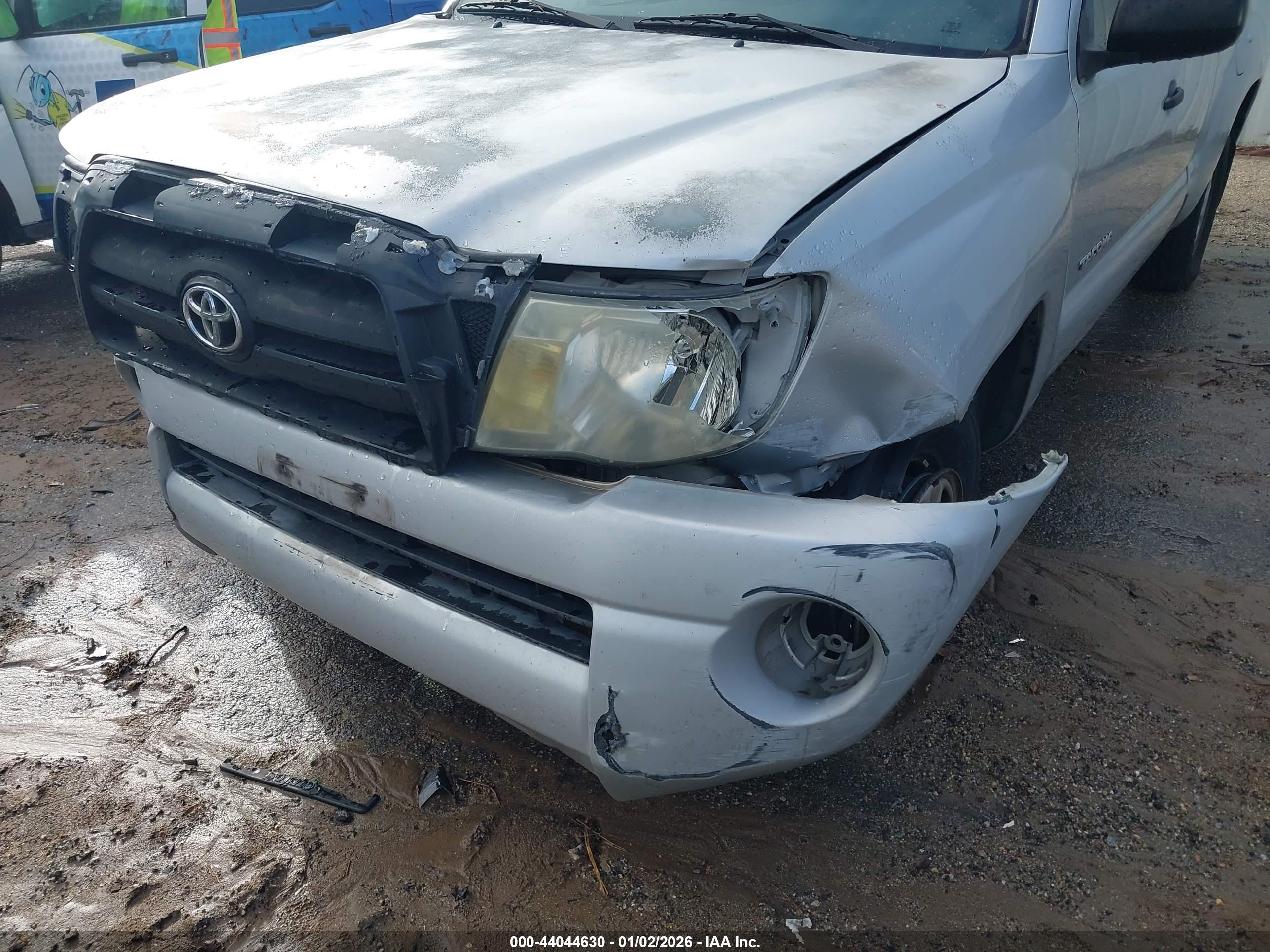 TOYOTA TACOMA image 6