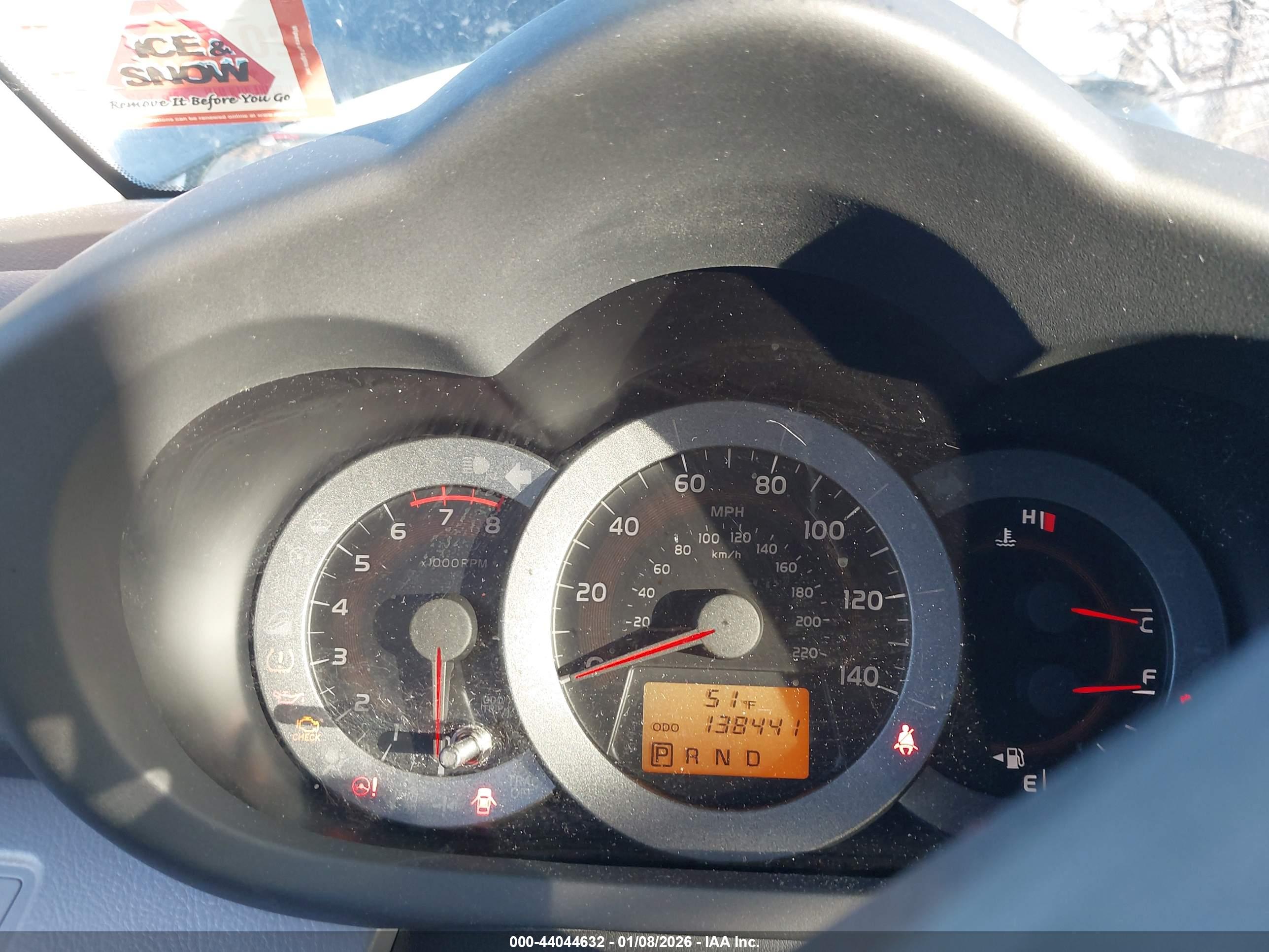TOYOTA RAV4 image 7