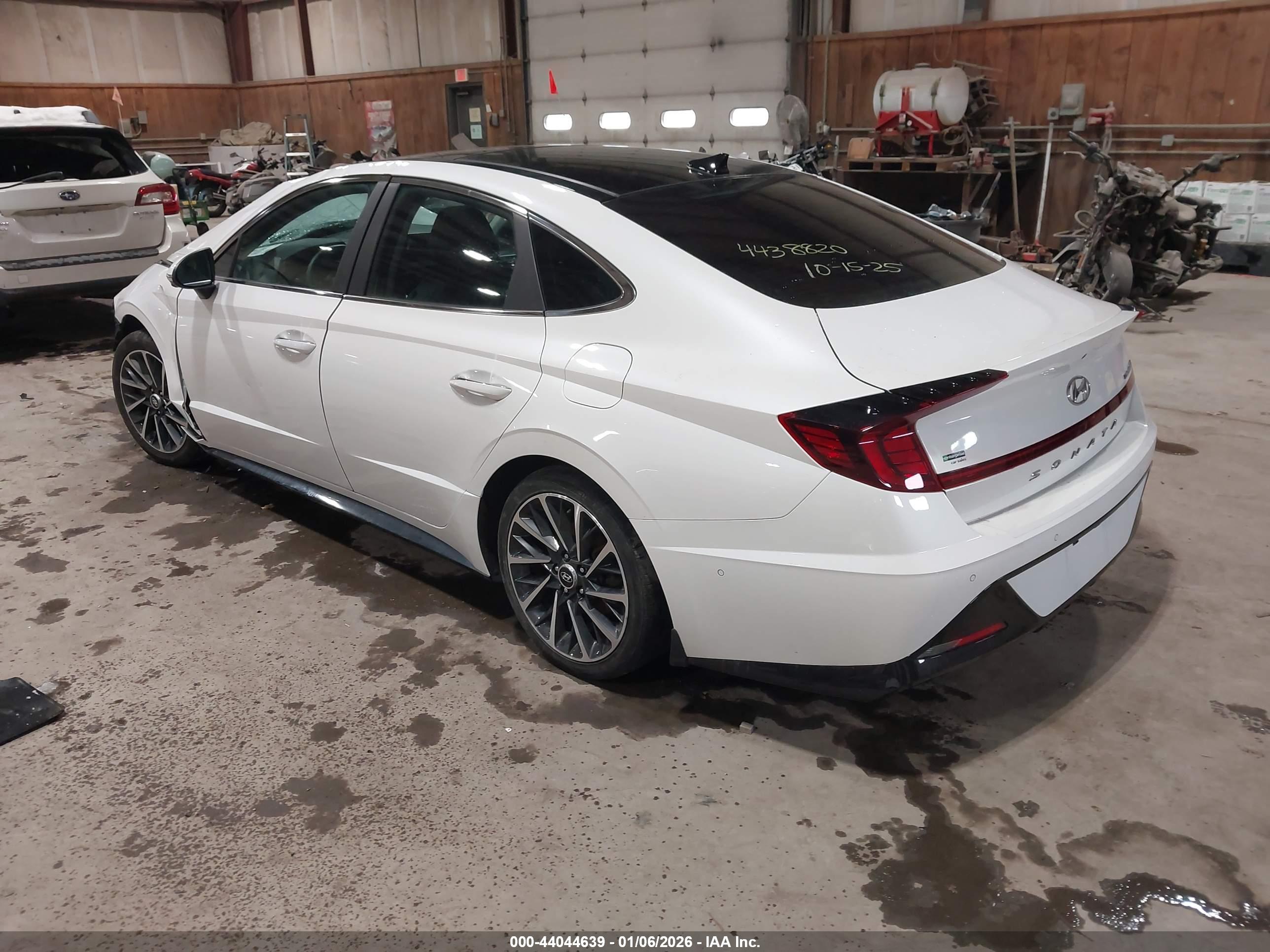 HYUNDAI SONATA image 3
