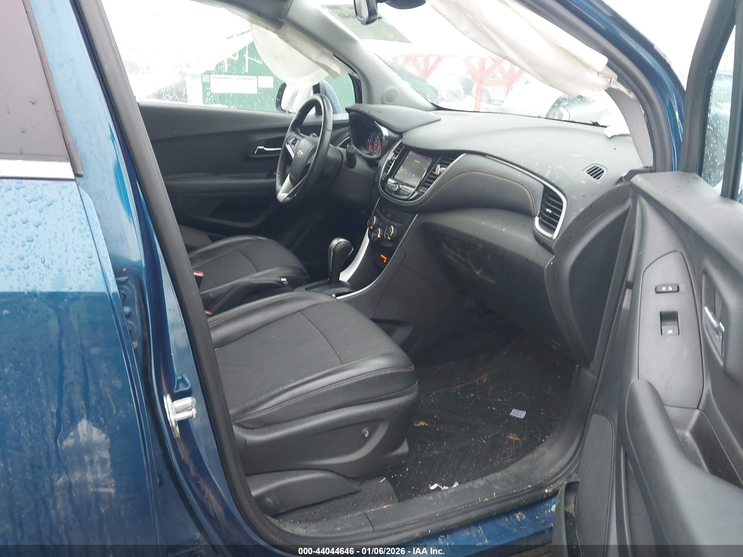 CHEVROLET TRAX image 5