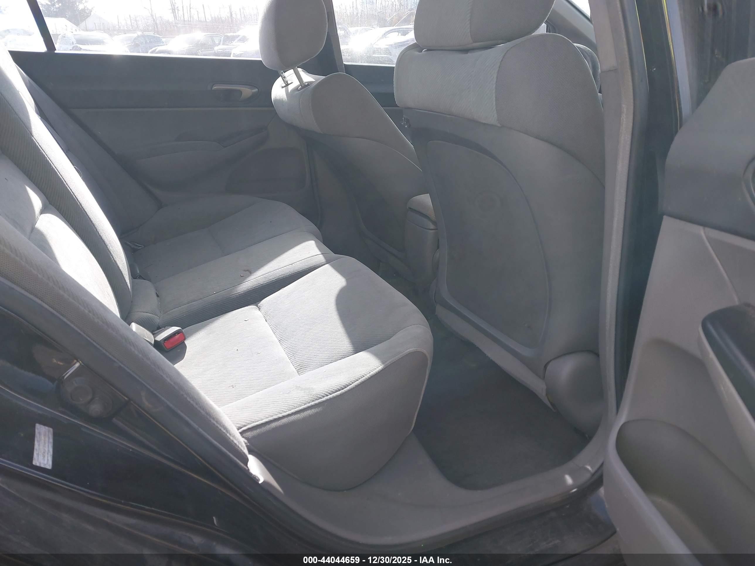 HONDA CIVIC image 8