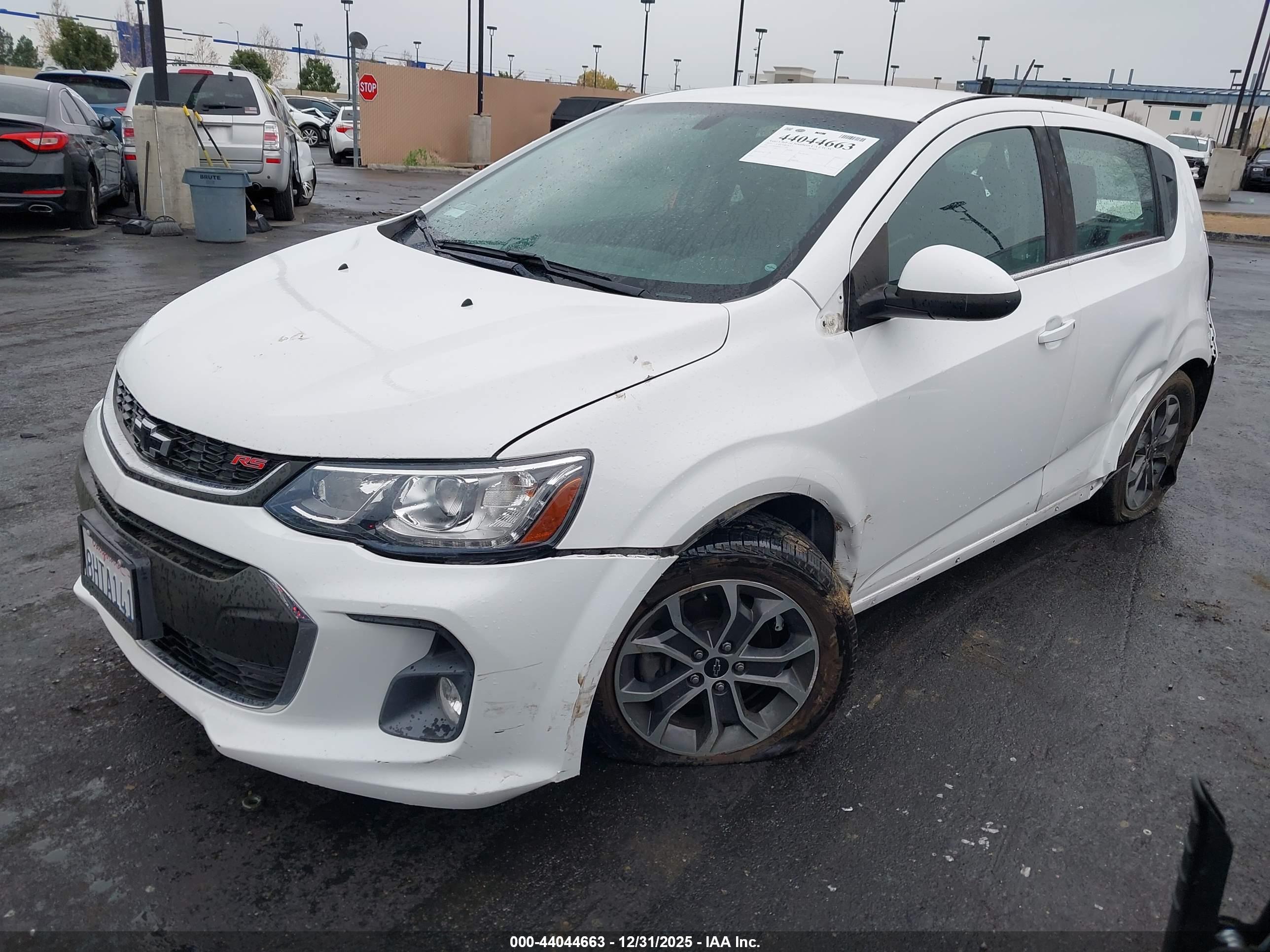 CHEVROLET SONIC image 2
