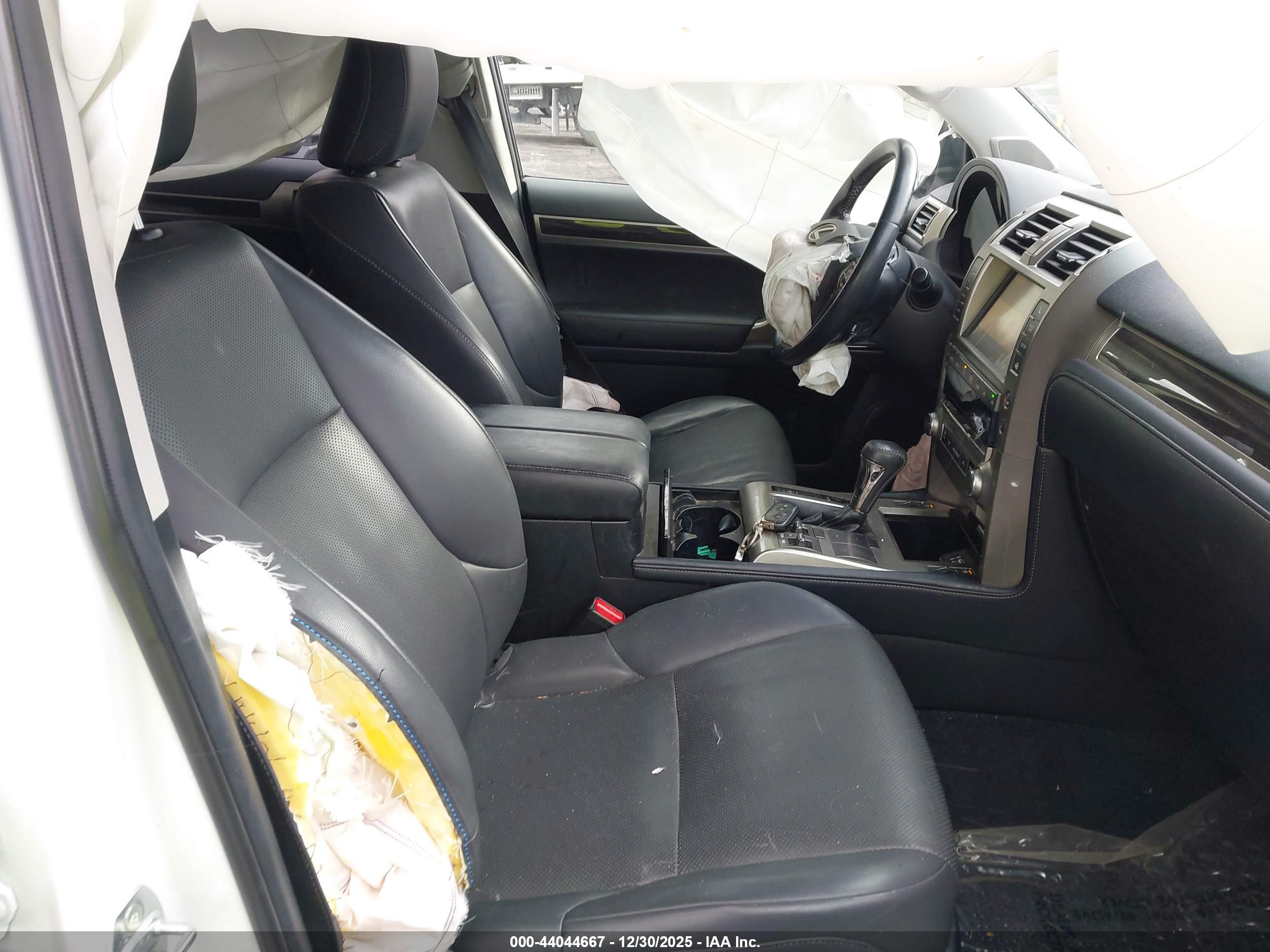 LEXUS GX image 5