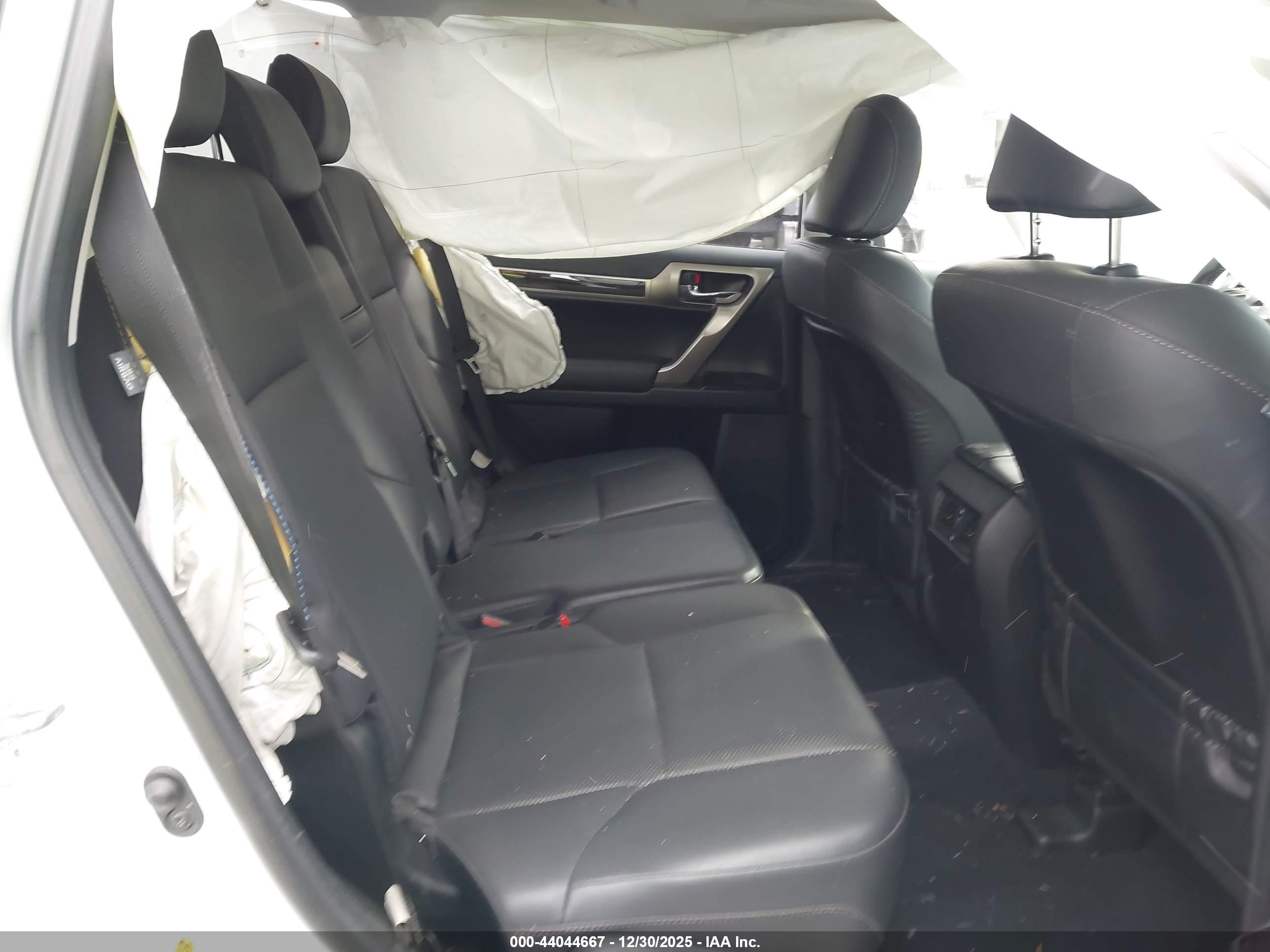 LEXUS GX image 8