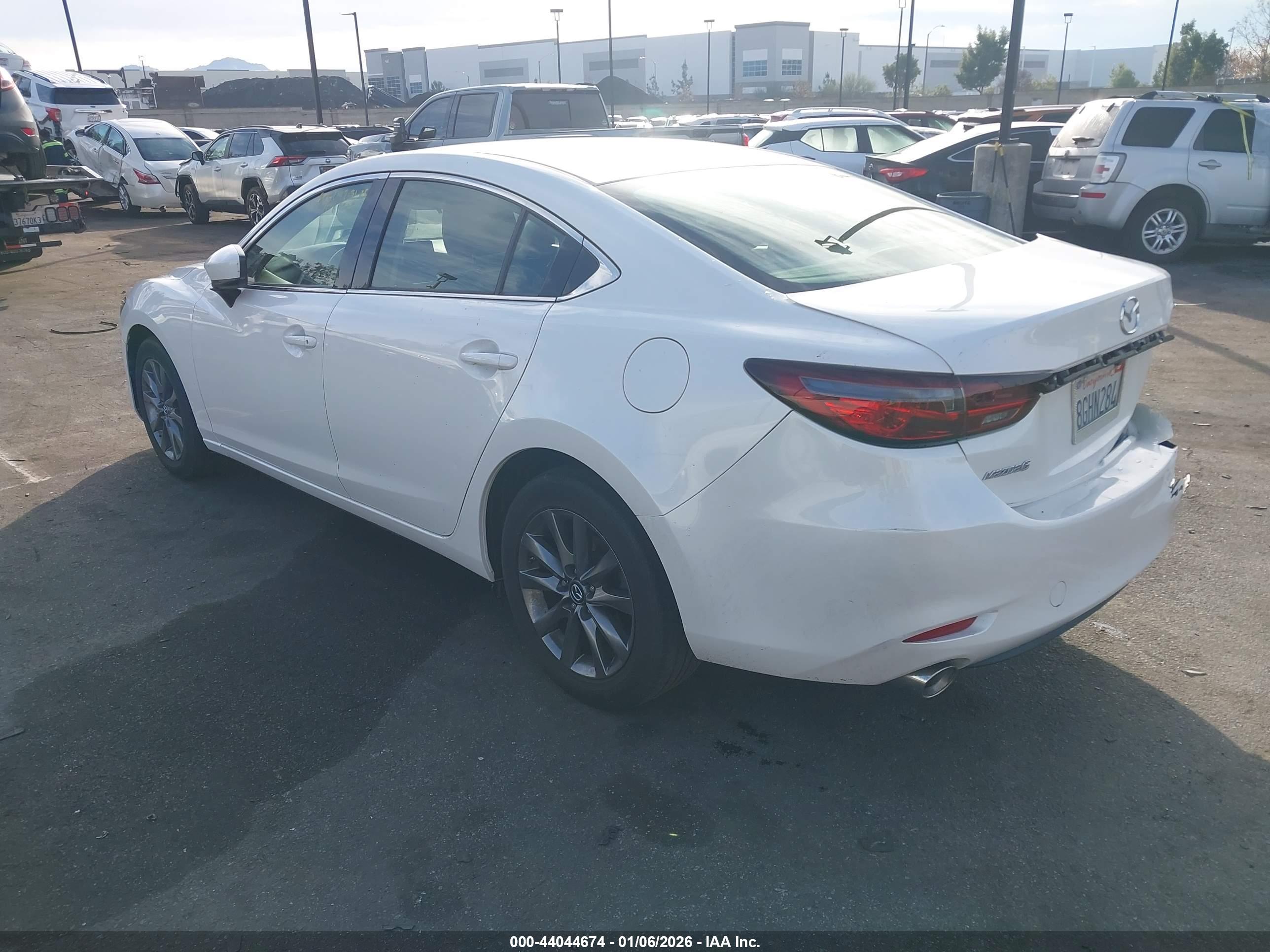 MAZDA MAZDA6 image 3