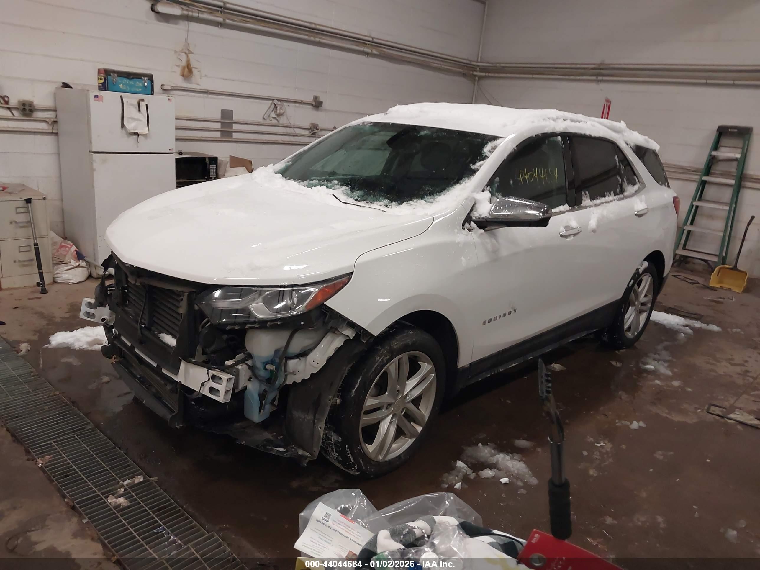 CHEVROLET EQUINOX image 2
