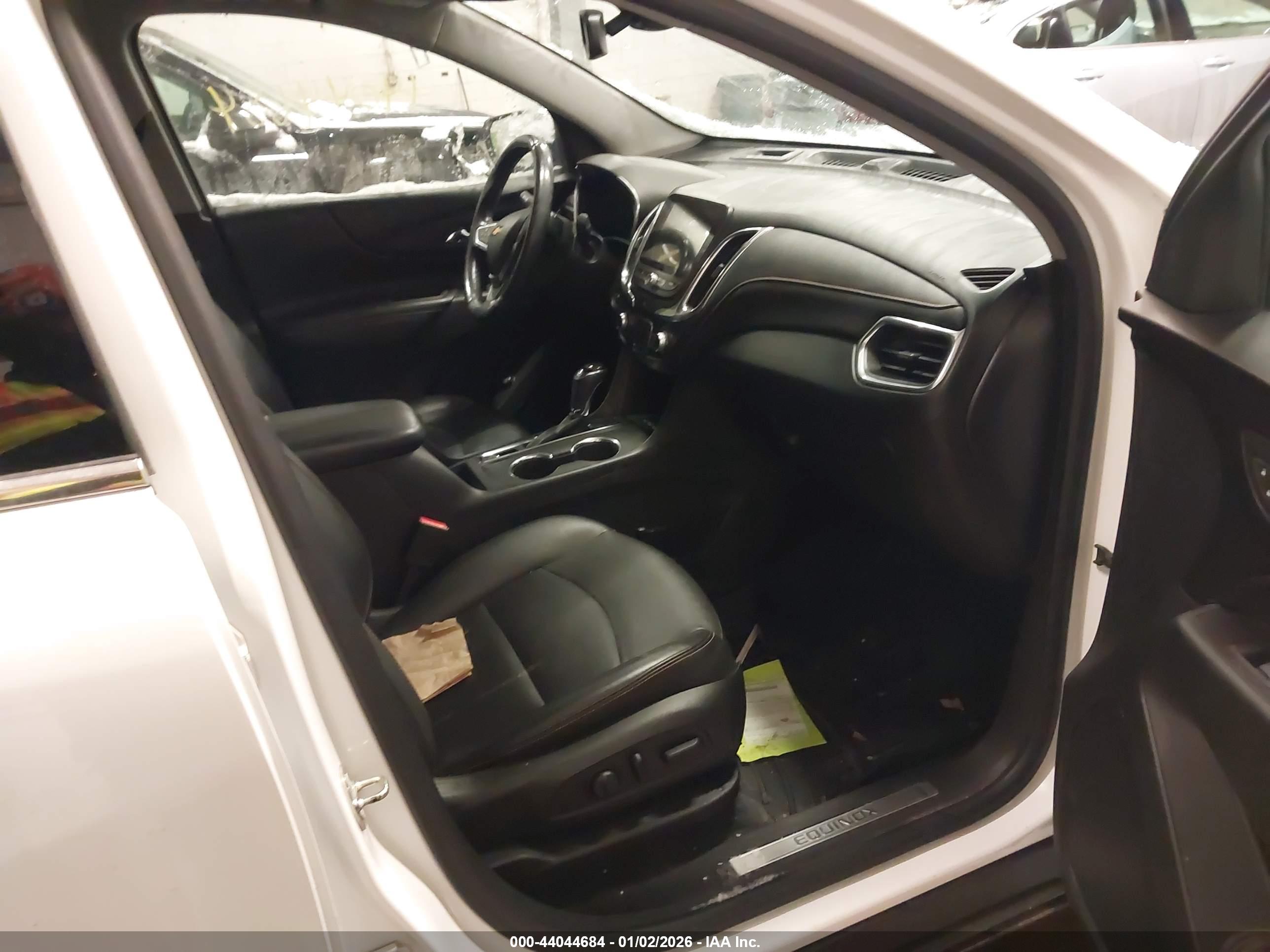 CHEVROLET EQUINOX image 5