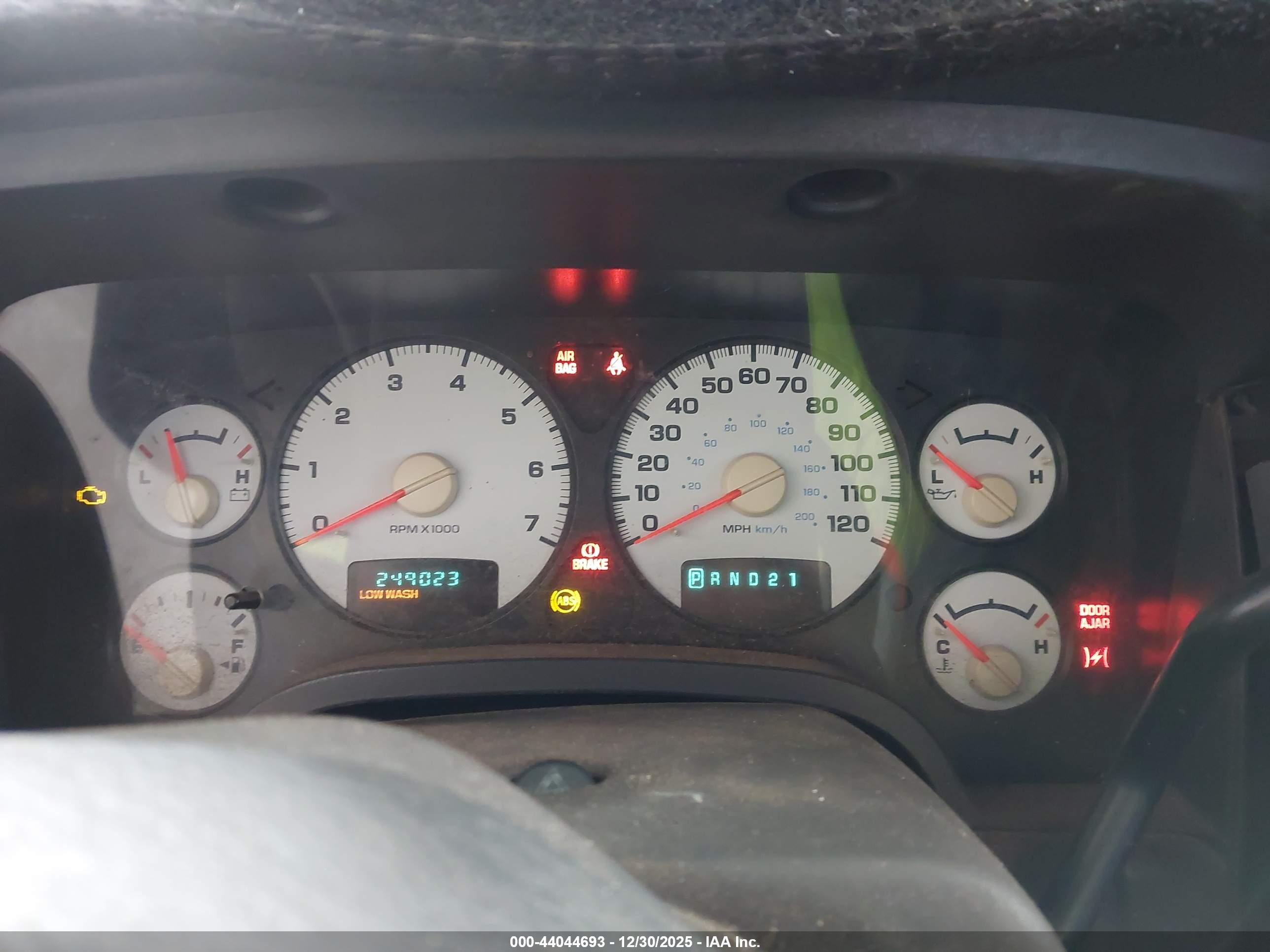 DODGE RAM image 7