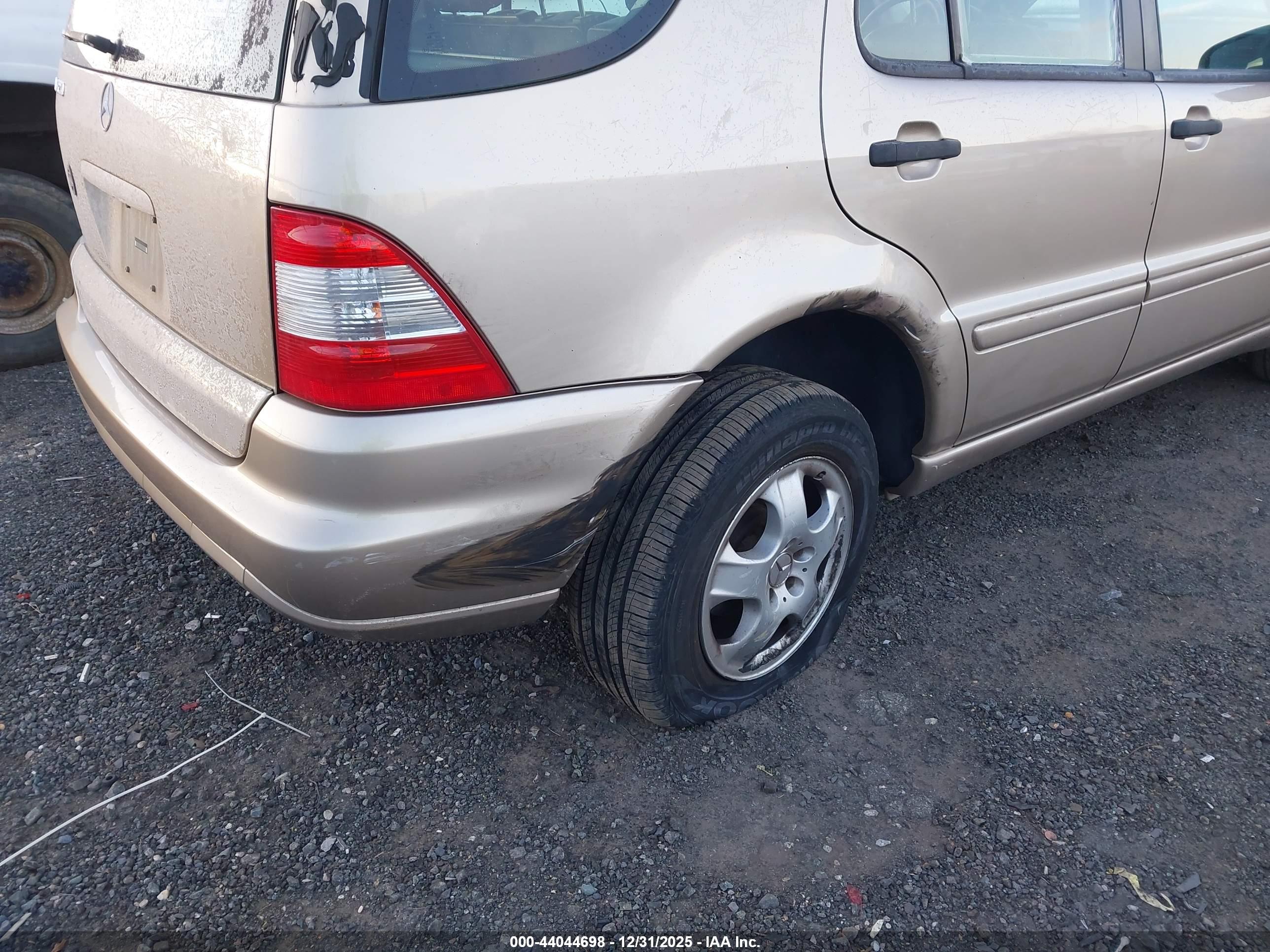 MERCEDES-BENZ ML image 6
