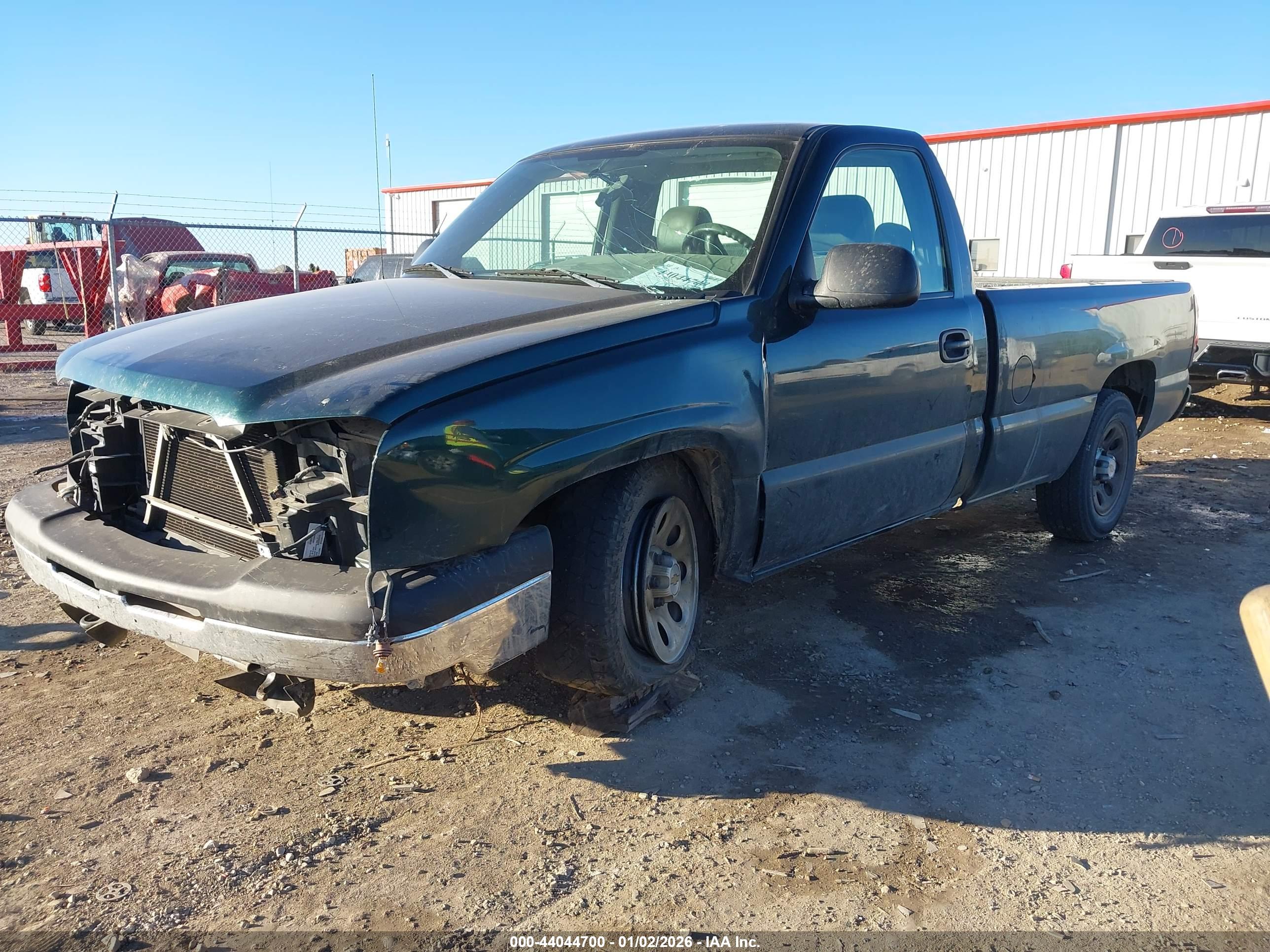 CHEVROLET SILVERADO image 2
