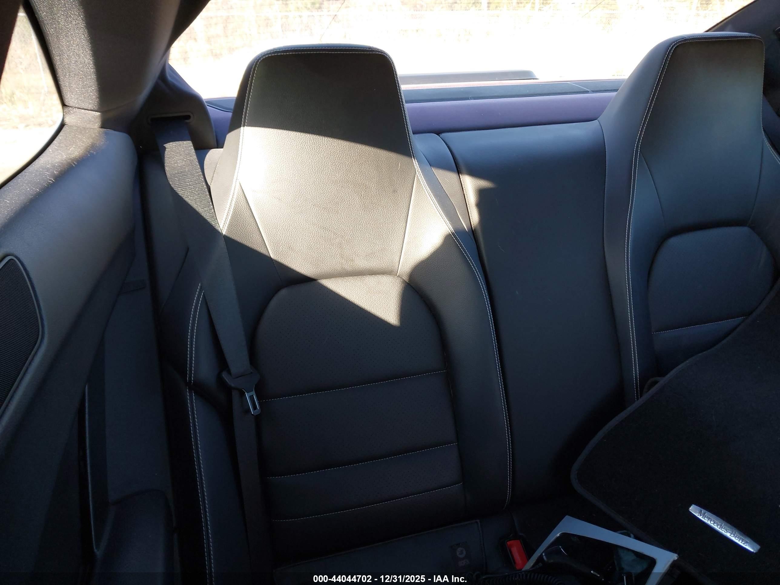 MERCEDES-BENZ C image 8