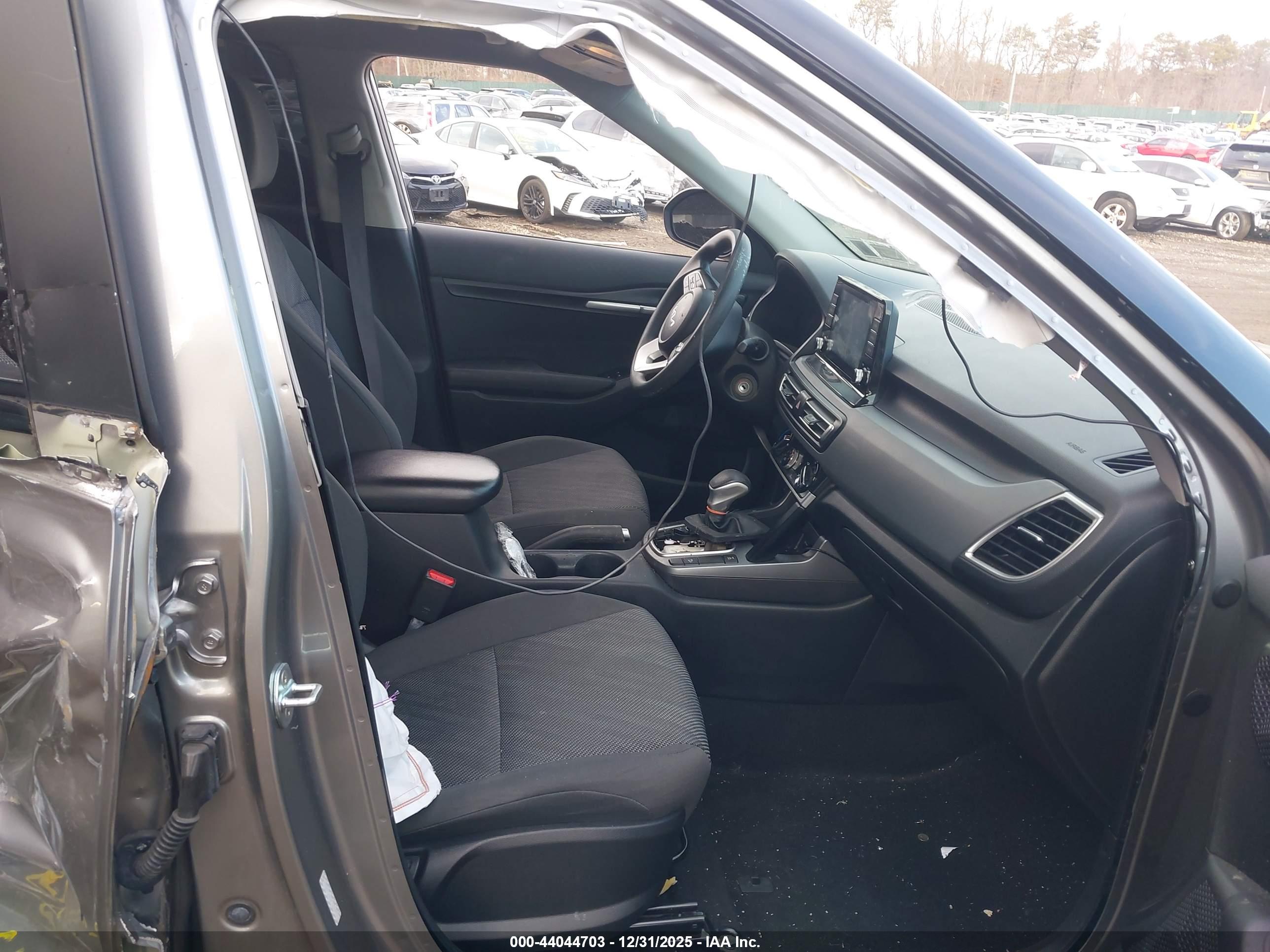 KIA SELTOS image 5