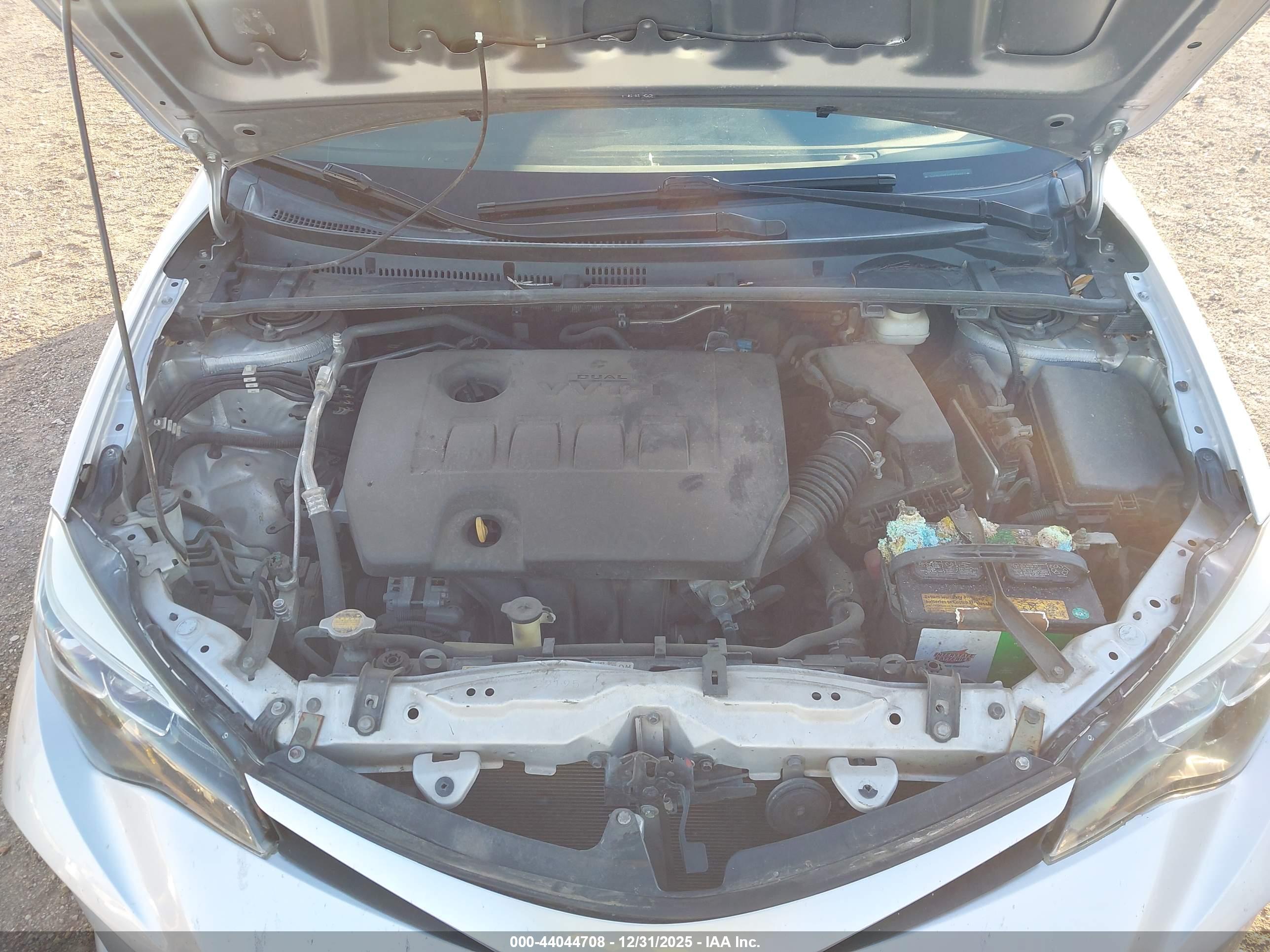TOYOTA COROLLA image 10