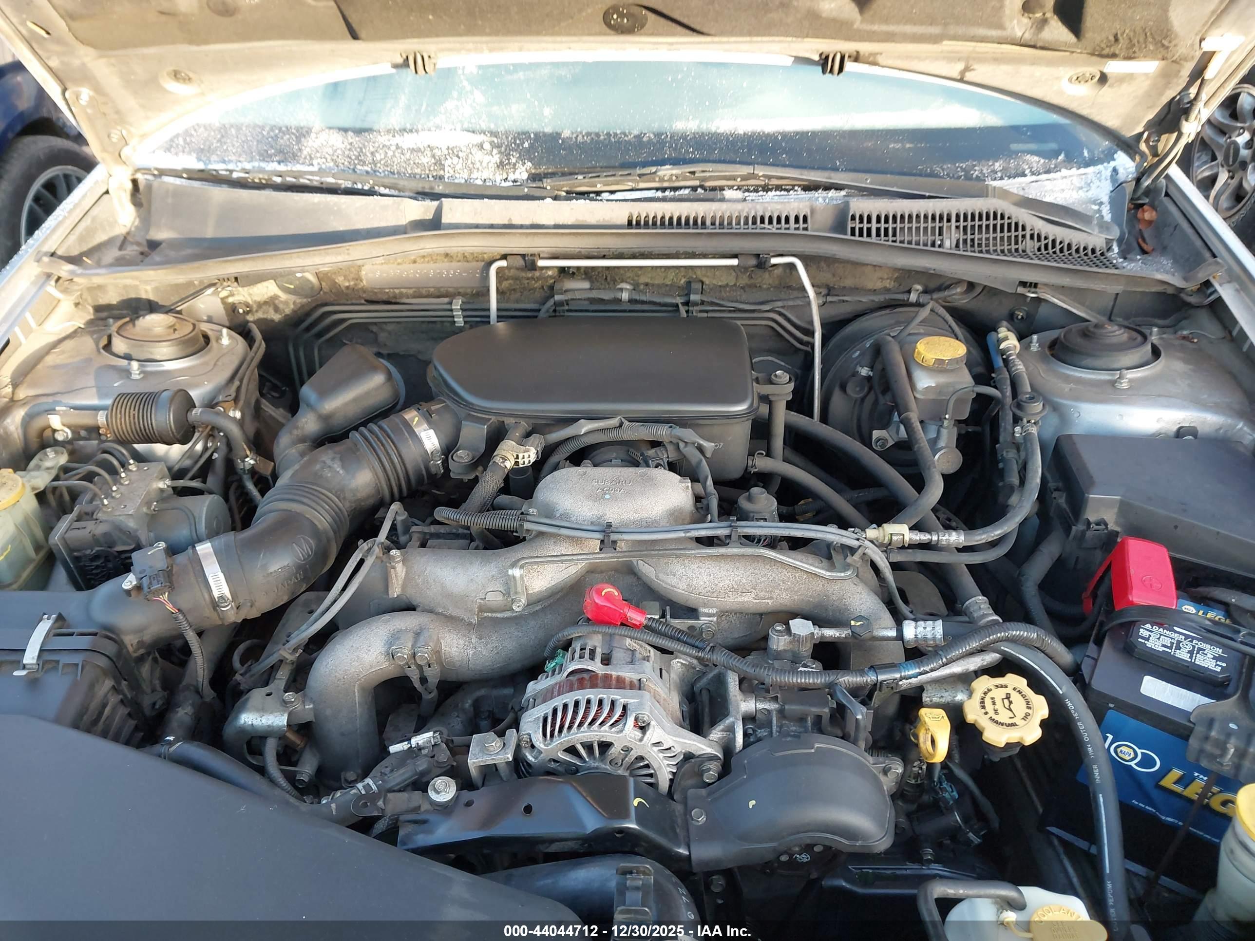 SUBARU OUTBACK image 10