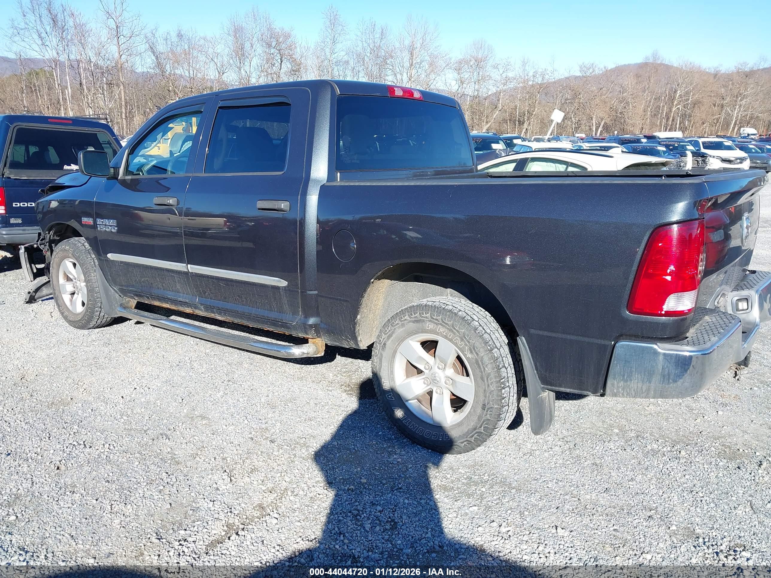 RAM 1500 image 3