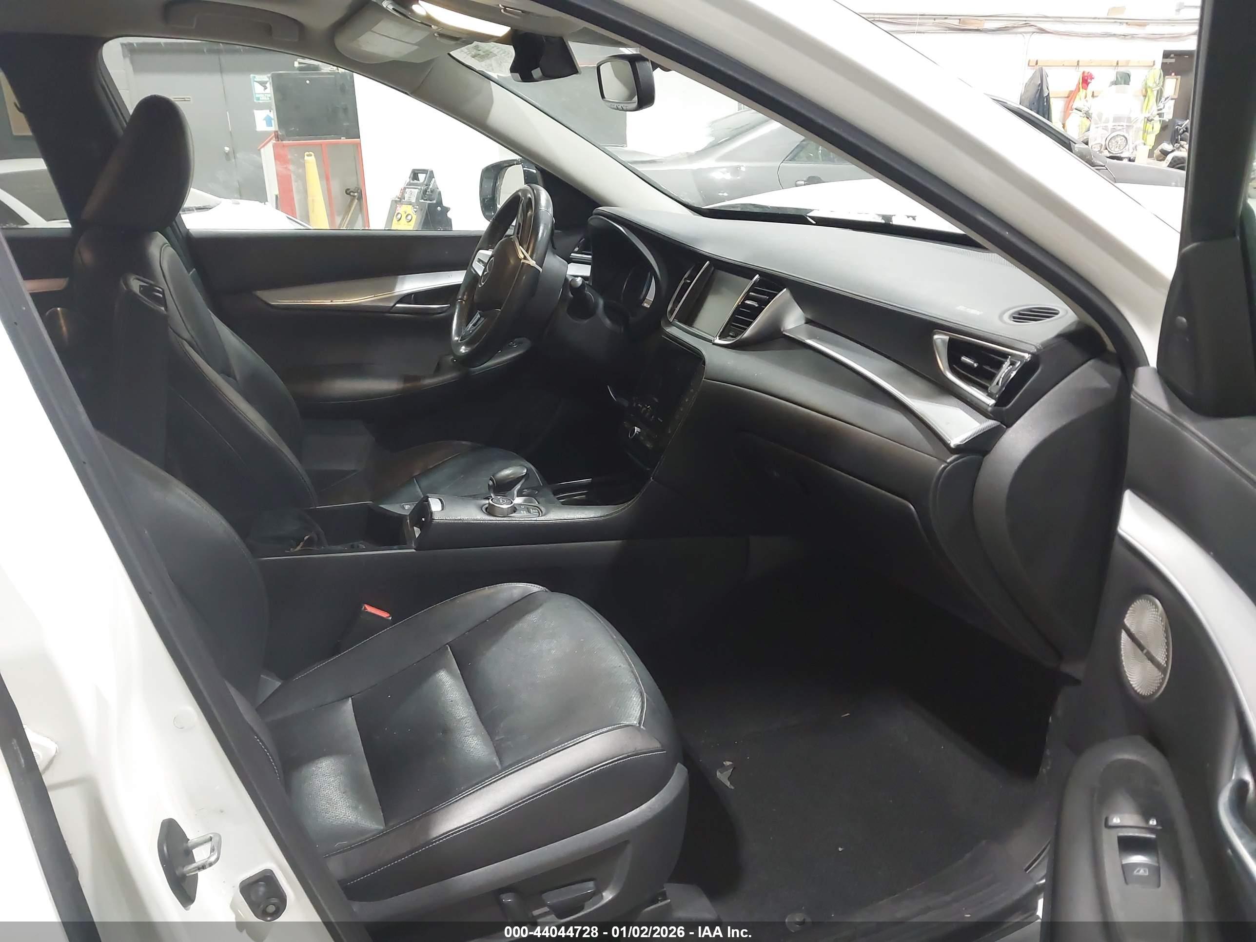 INFINITI QX50 image 5
