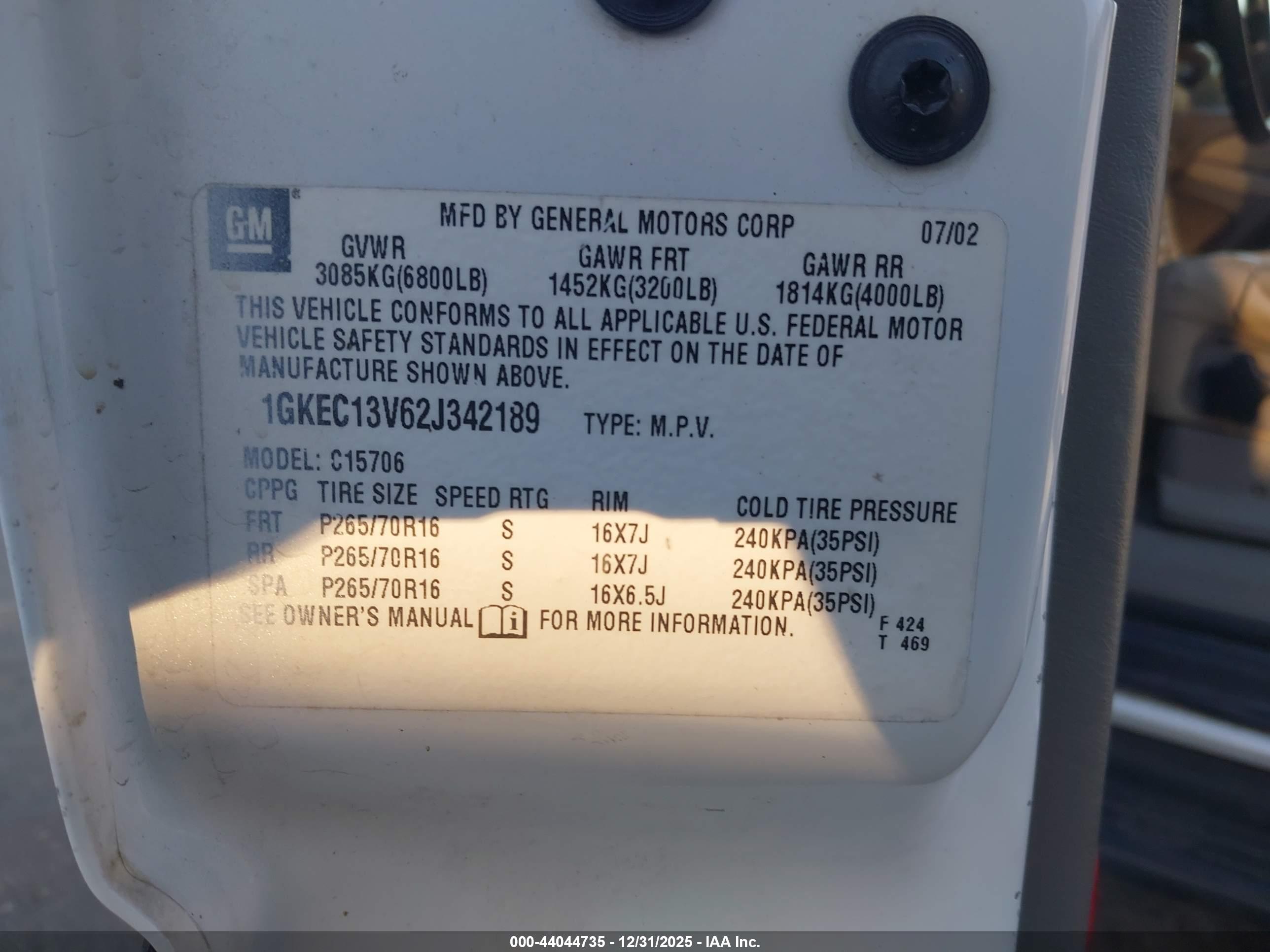 GMC YUKON image 9