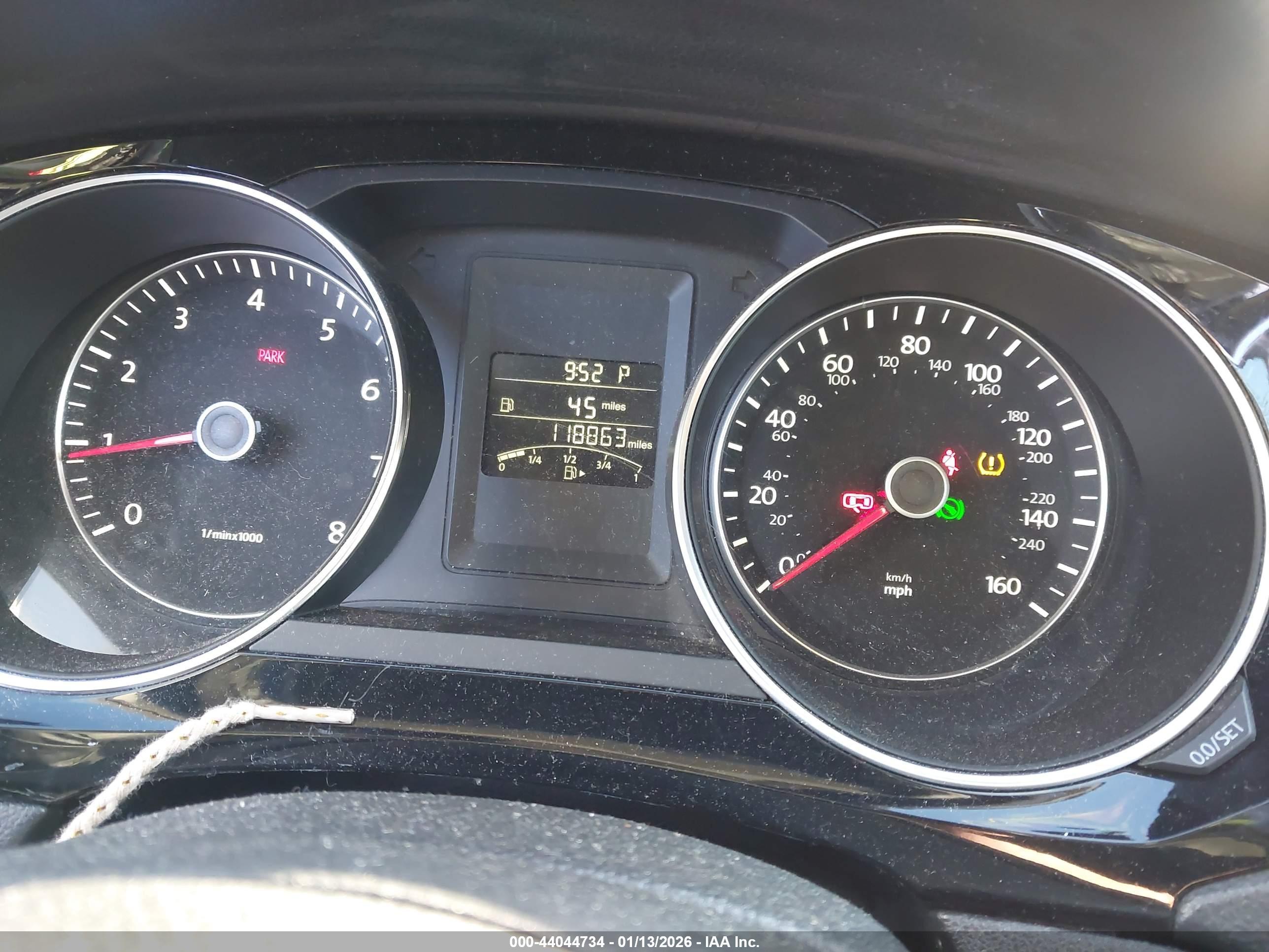 VOLKSWAGEN JETTA image 7
