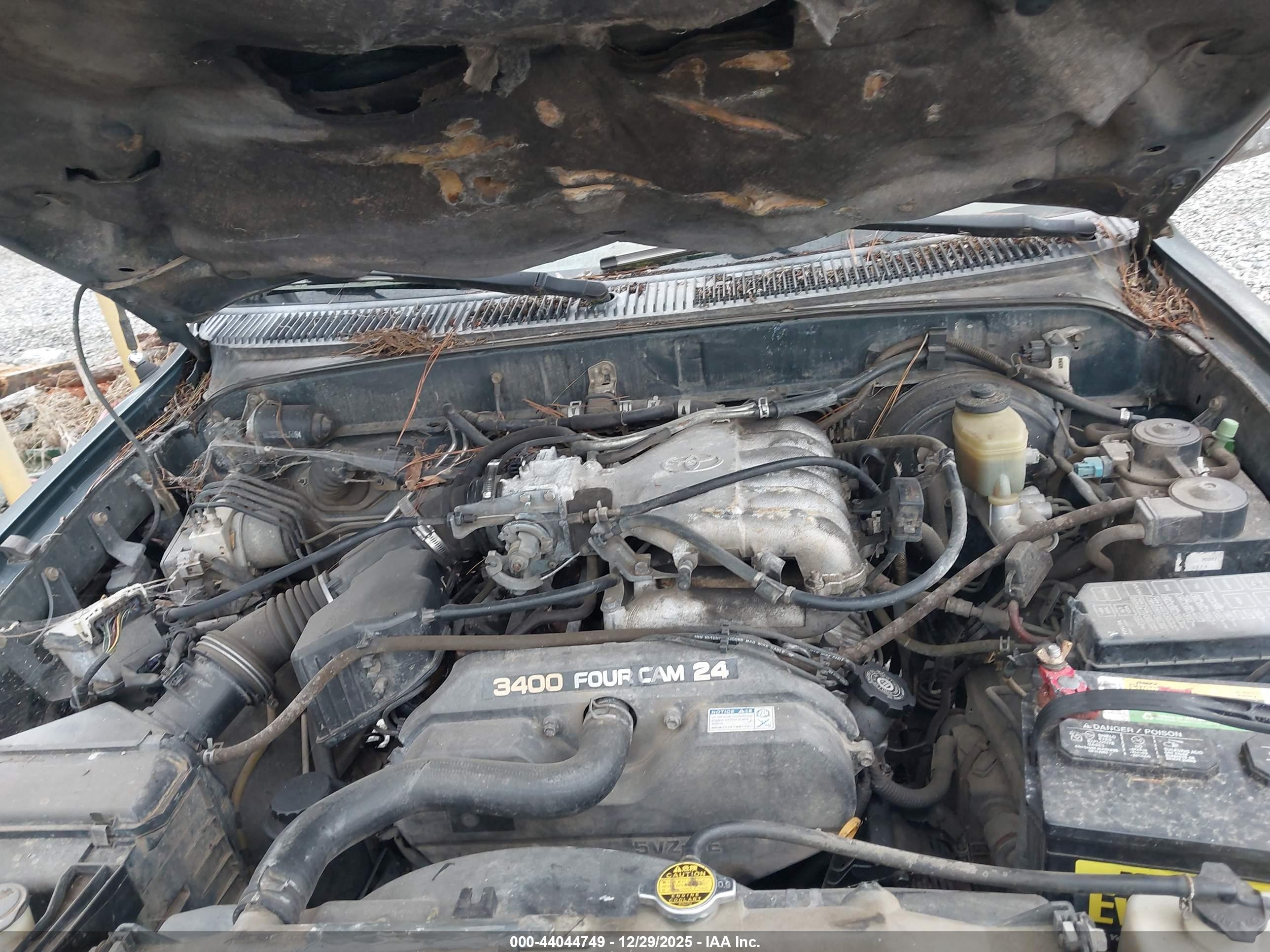 TOYOTA 4RUNNER image 10