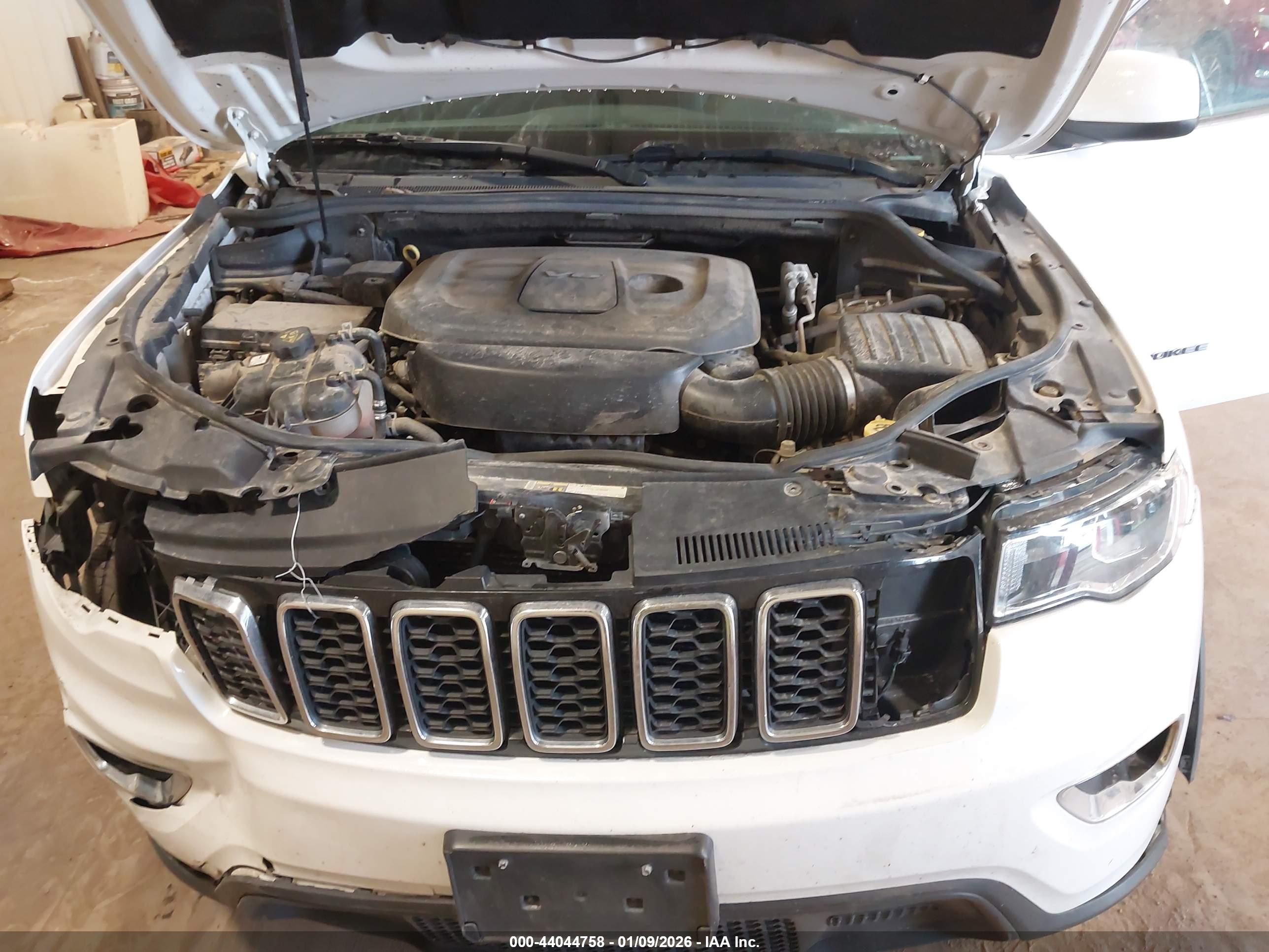 JEEP GRAND image 10