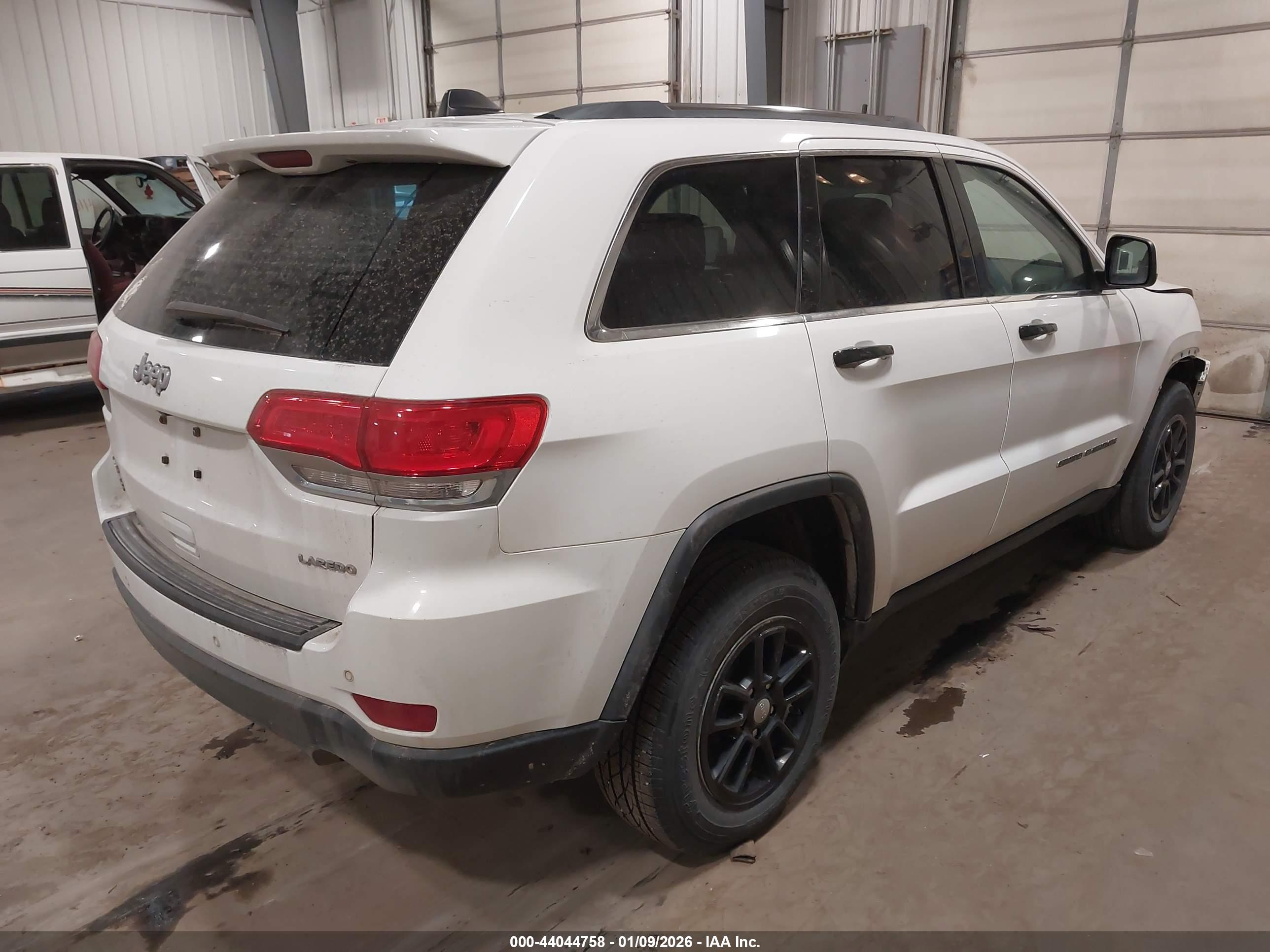 JEEP GRAND image 4