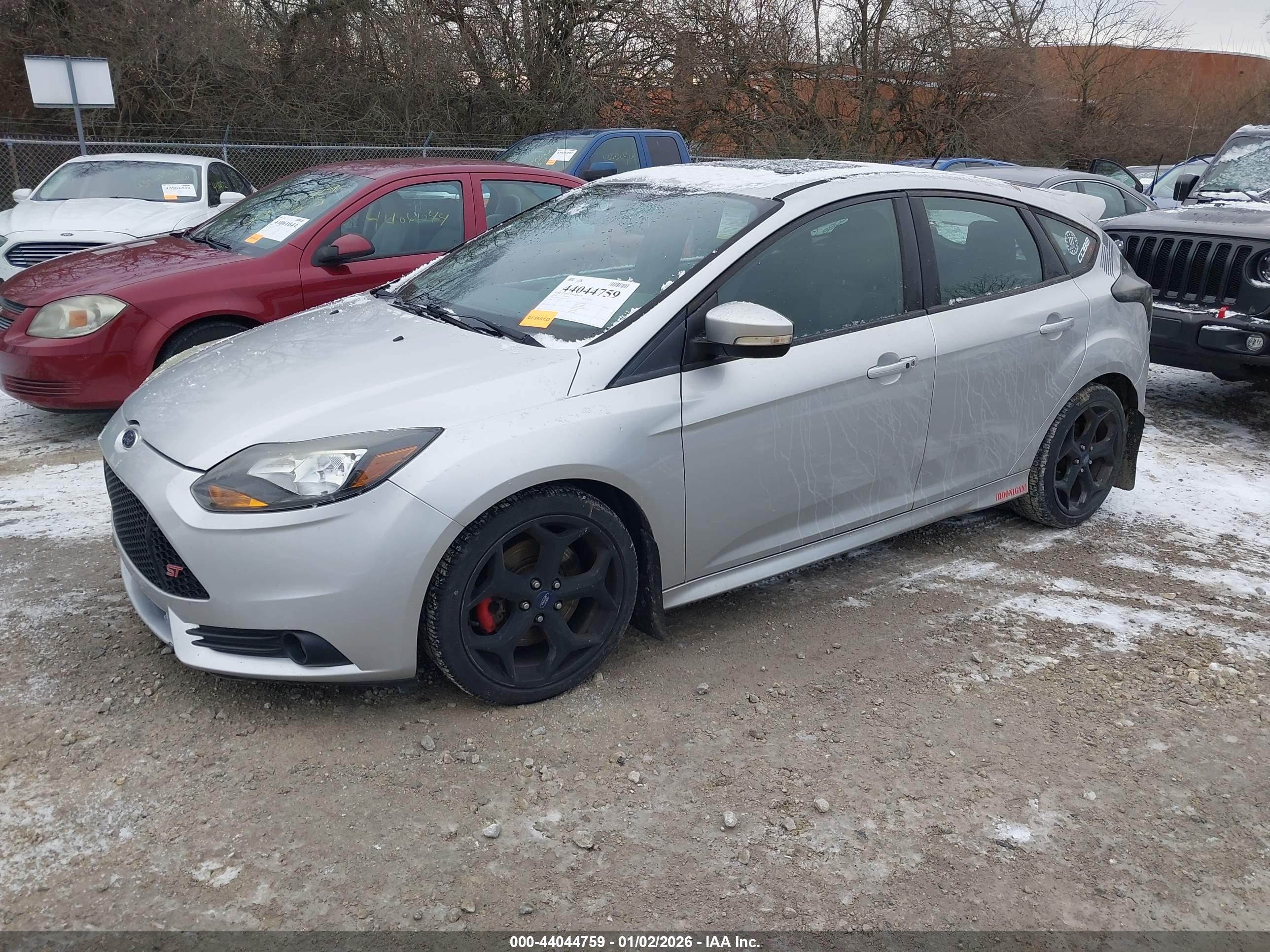 FORD FOCUS image 2