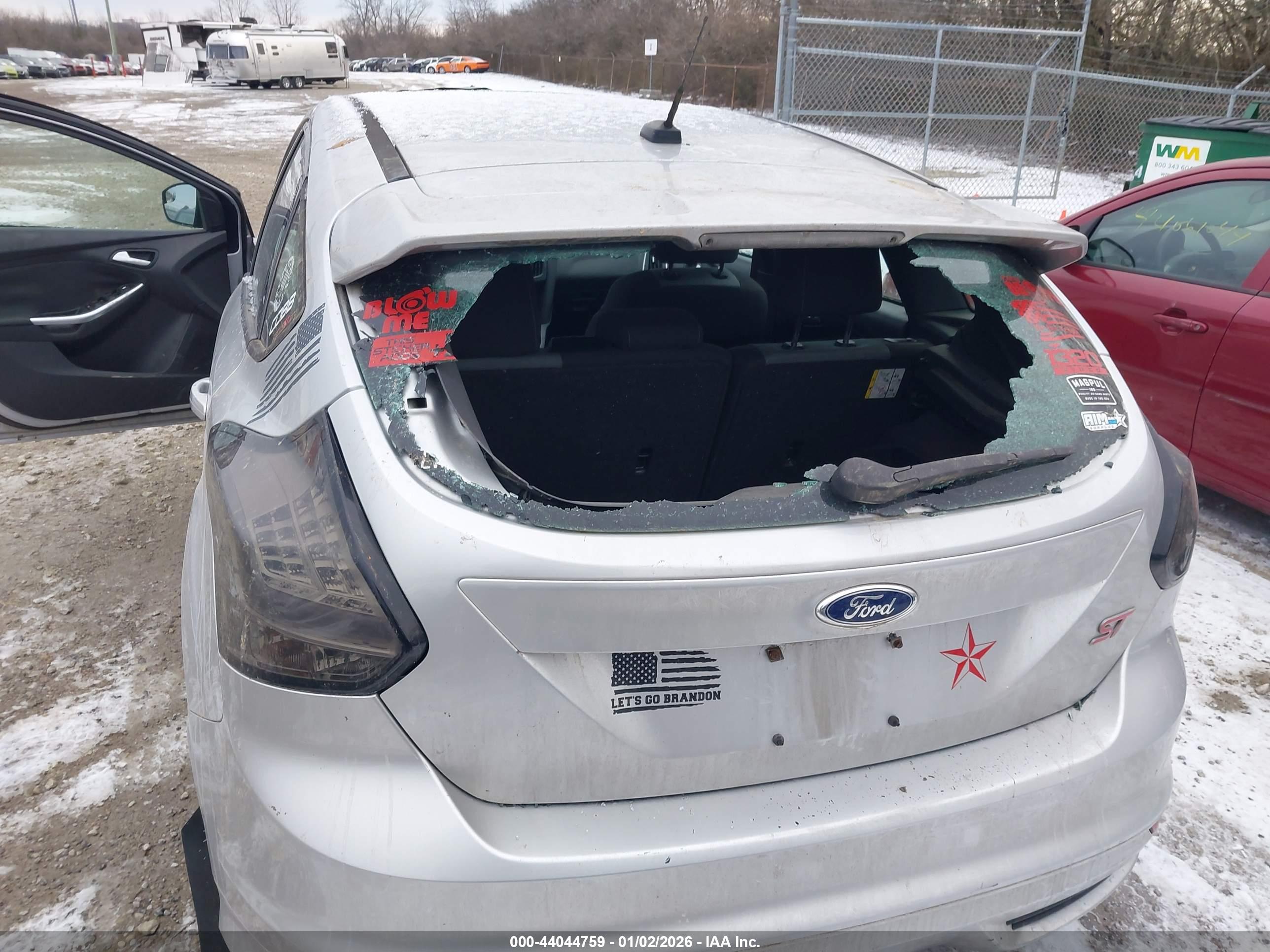 FORD FOCUS image 6