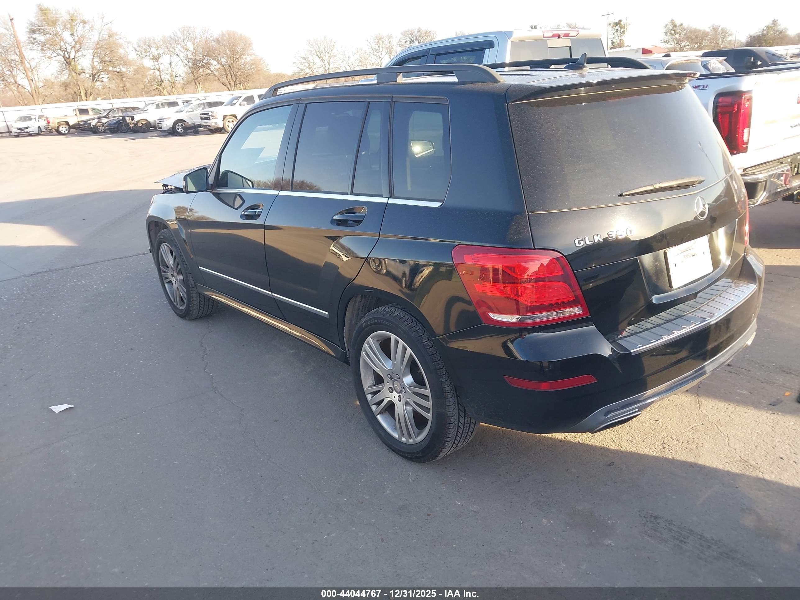 MERCEDES-BENZ GLK image 3