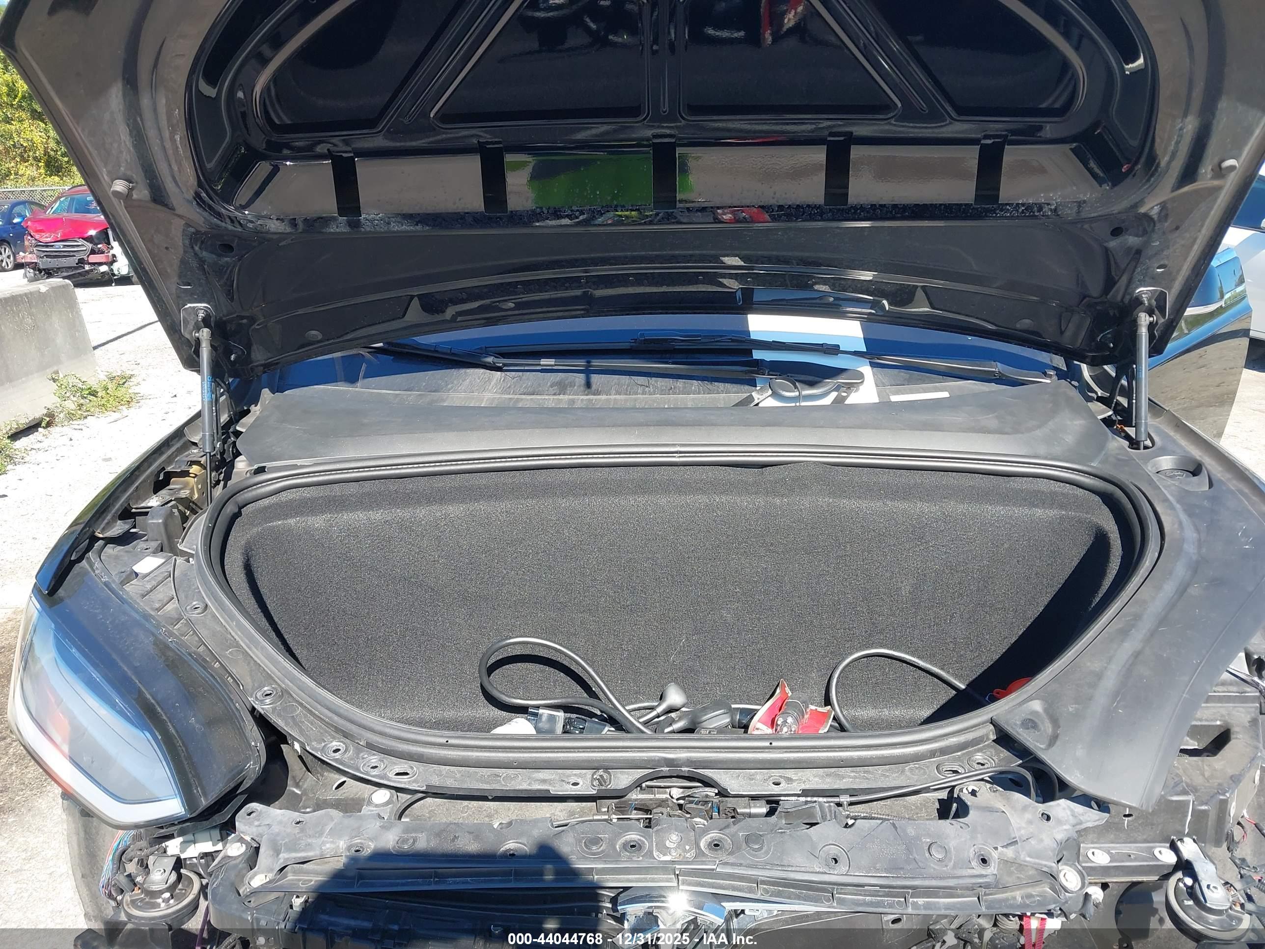 TESLA MODEL image 10