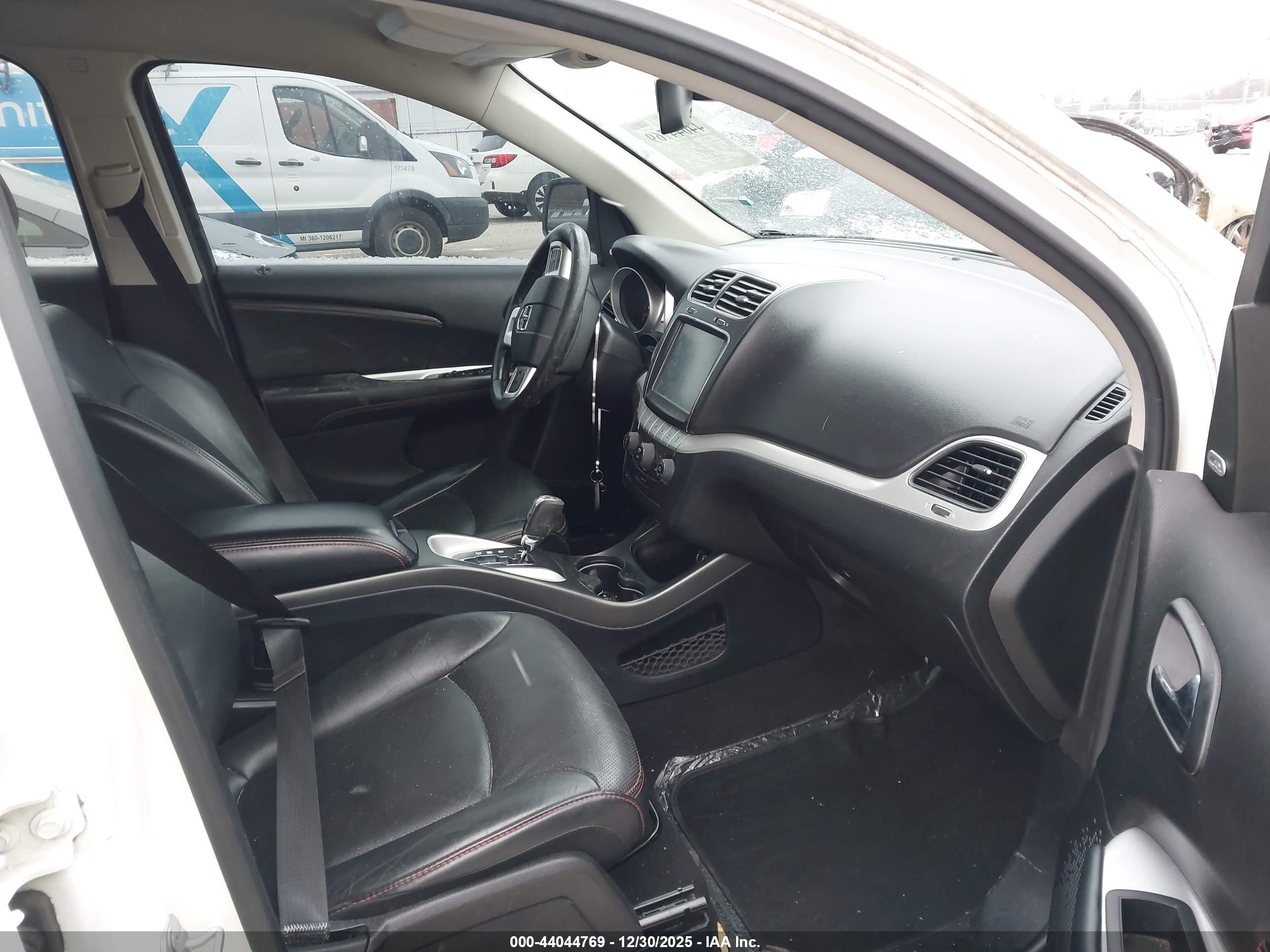 DODGE JOURNEY image 5