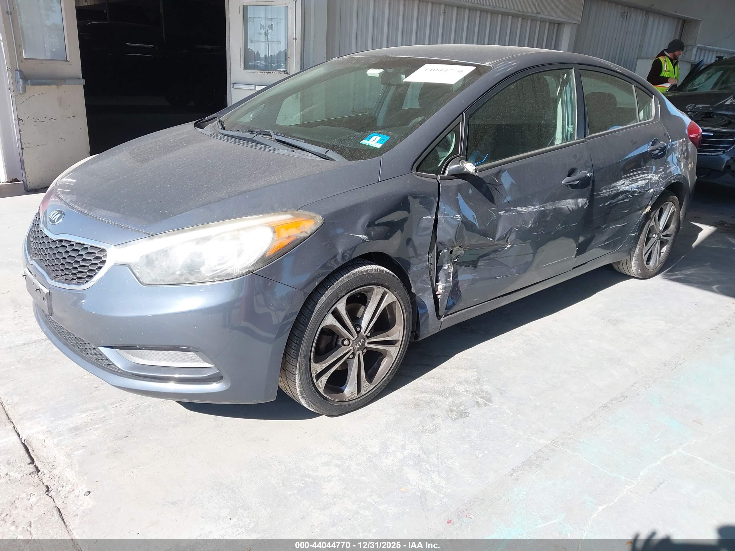 KIA FORTE image 2