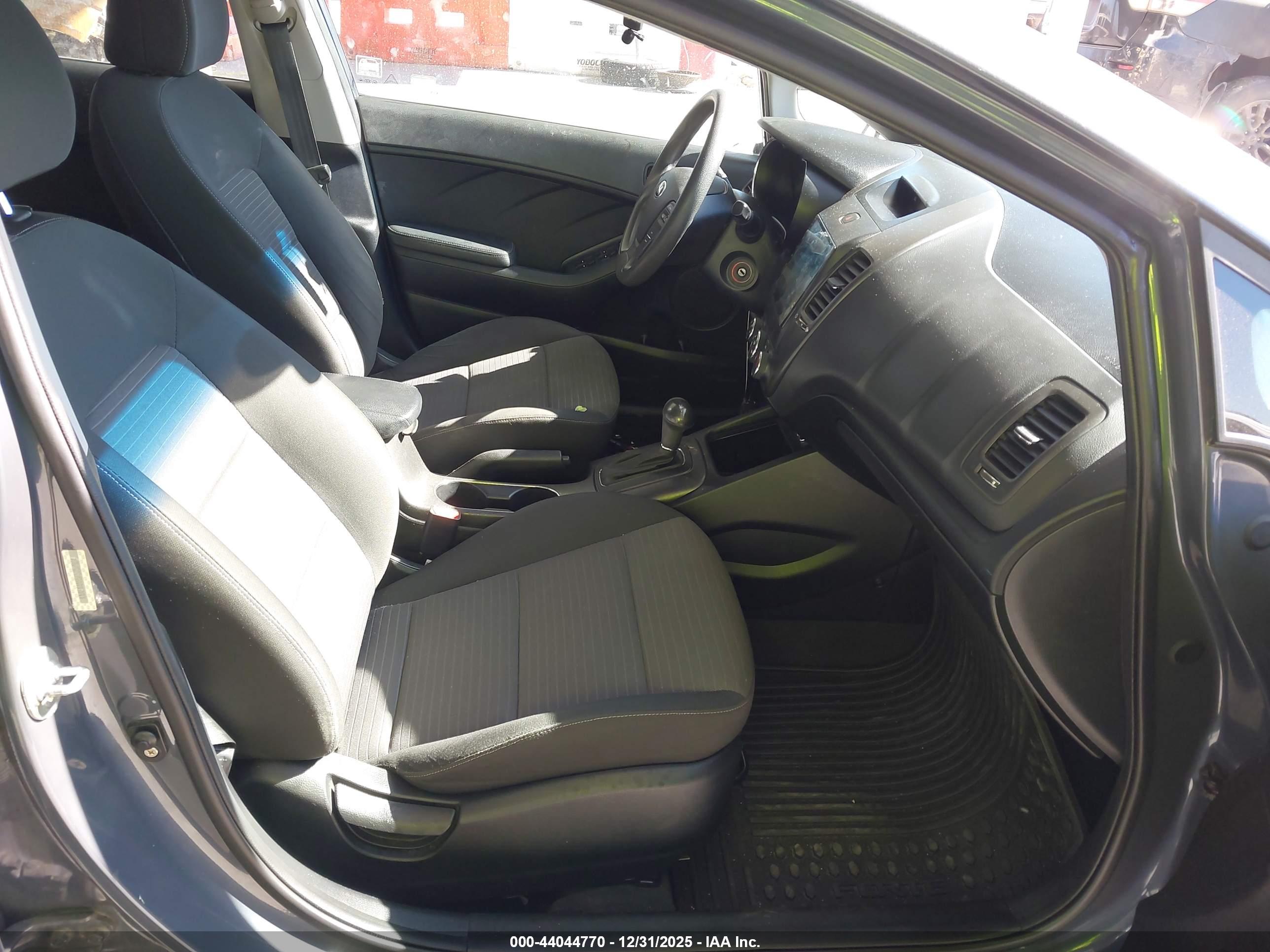 KIA FORTE image 5