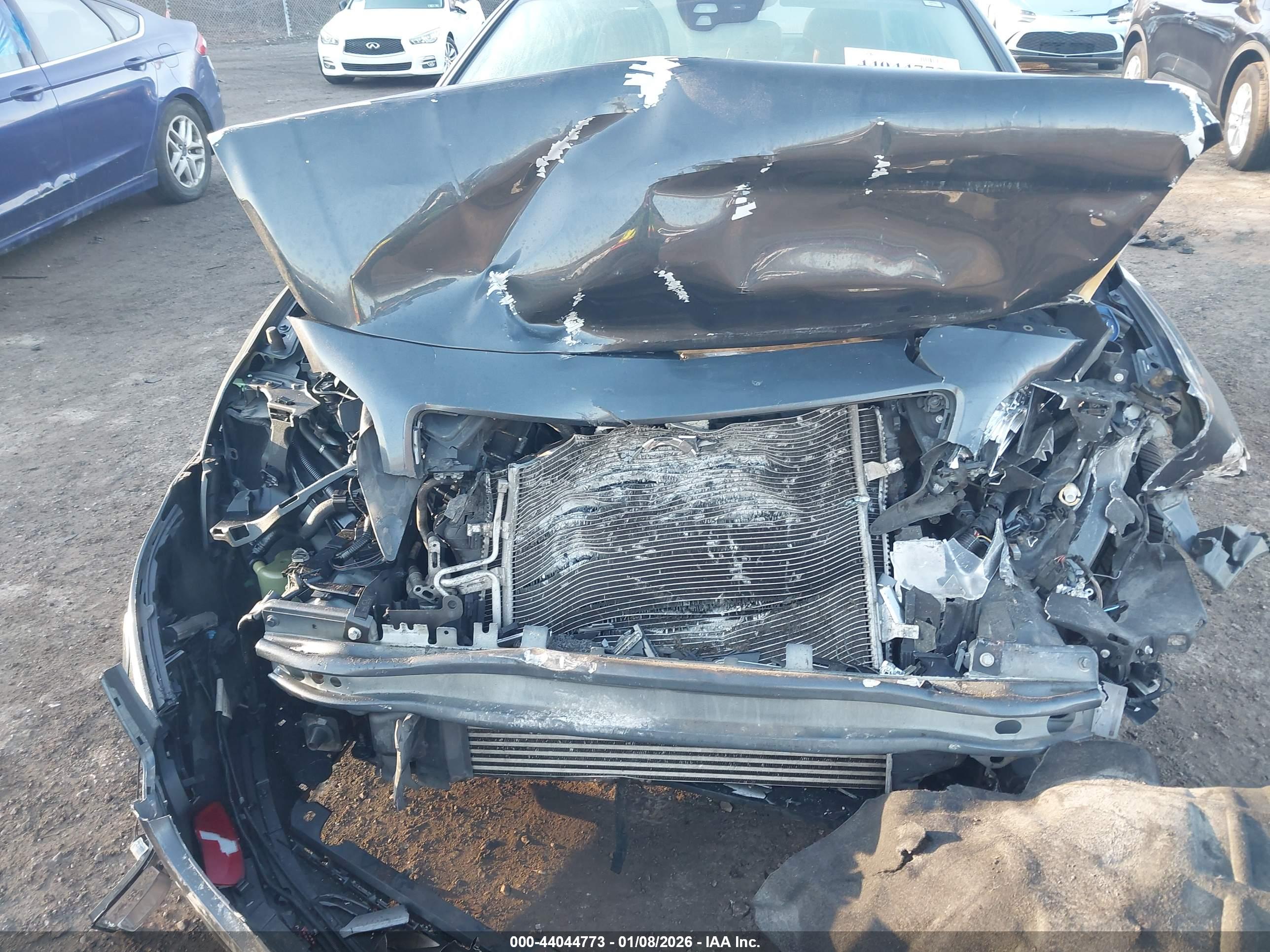 VOLVO S60 image 10