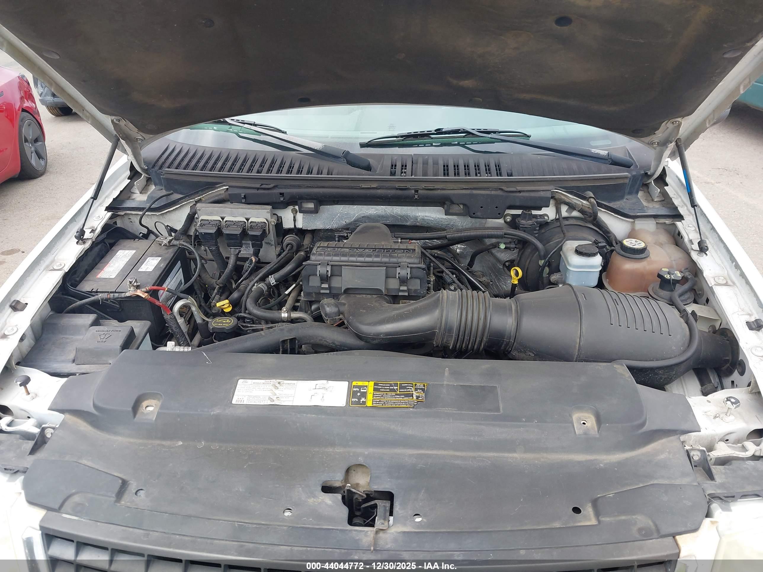 FORD EXPEDITION image 10