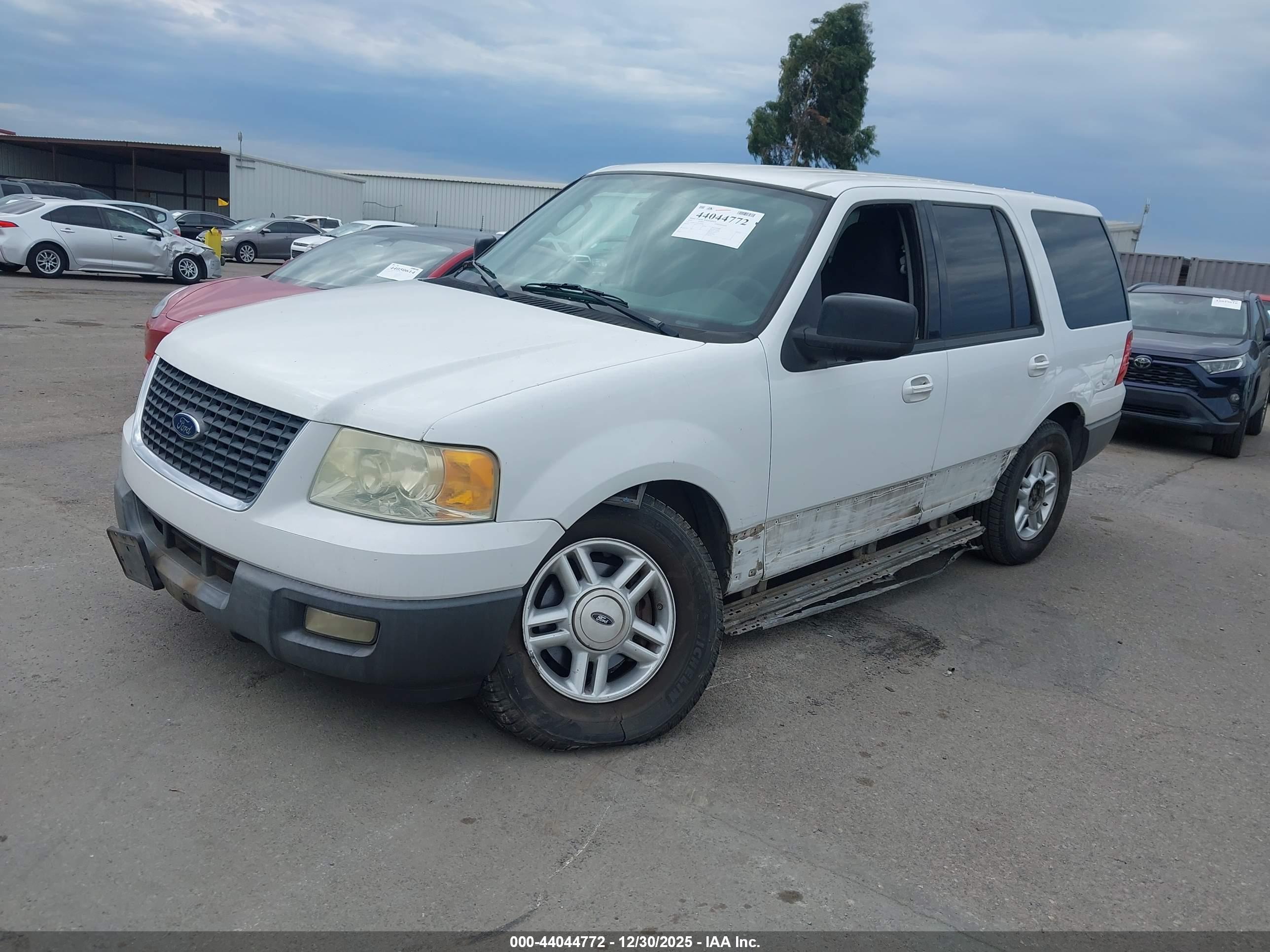 FORD EXPEDITION image 2