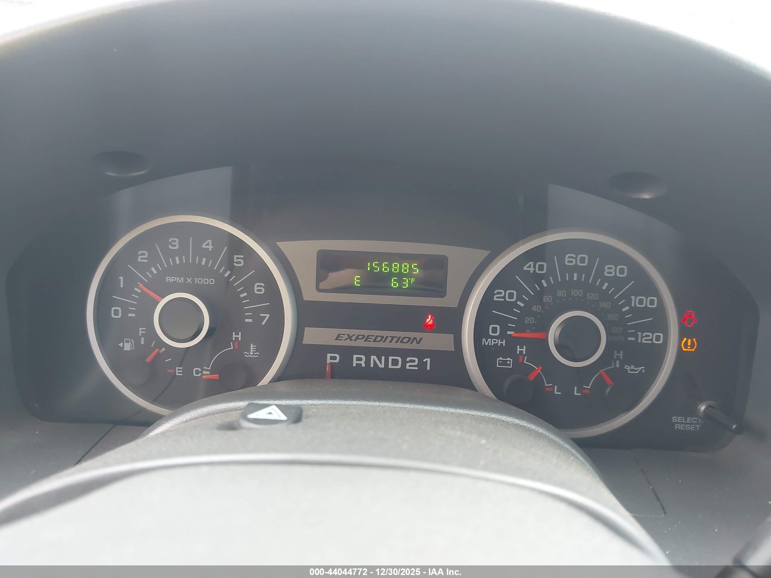 FORD EXPEDITION image 7