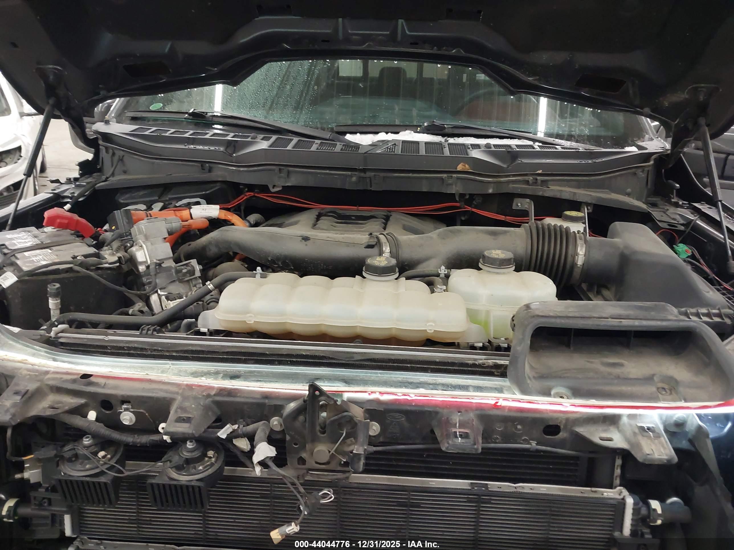 FORD F-150 image 10