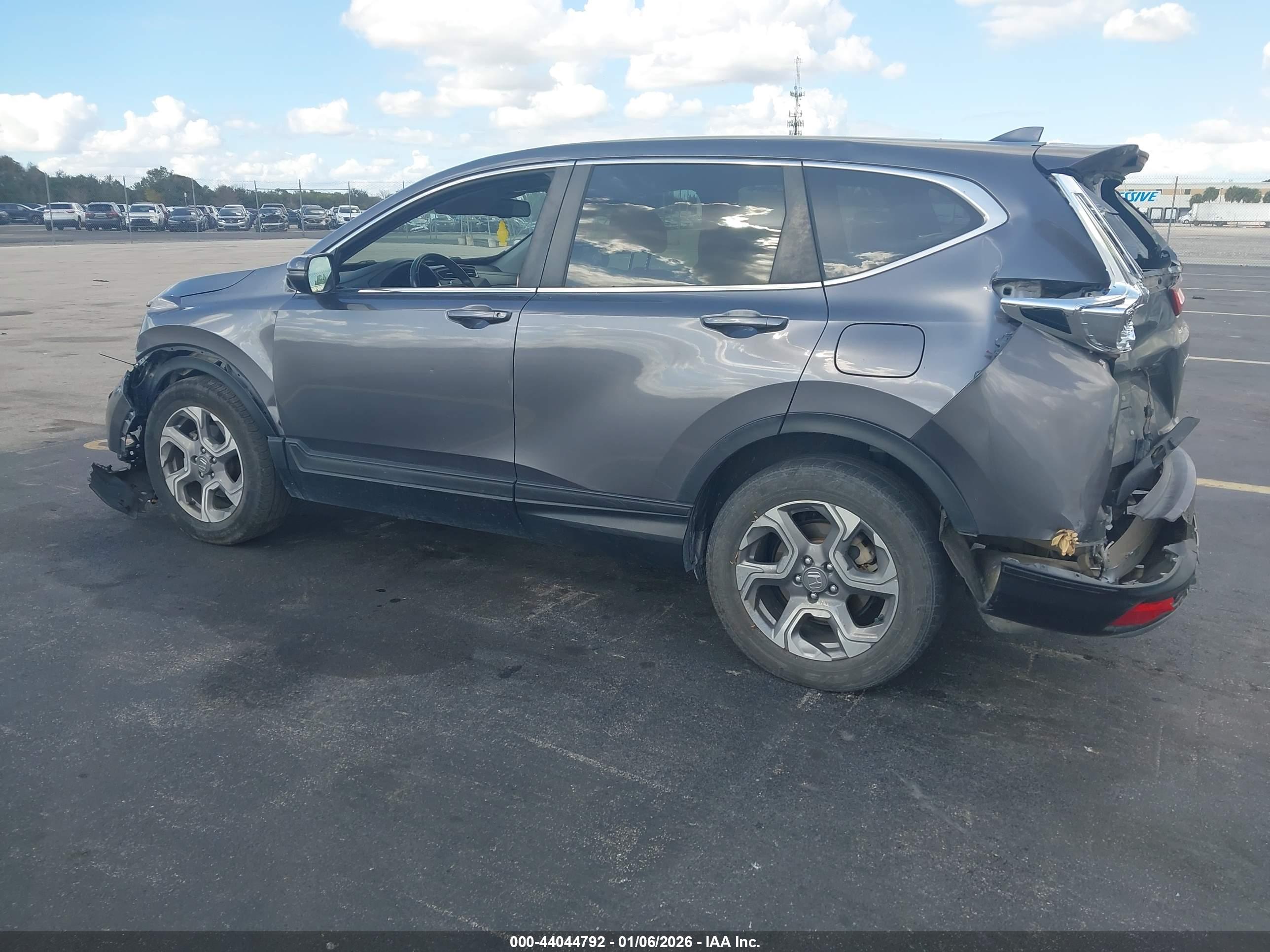 HONDA CR-V image 3
