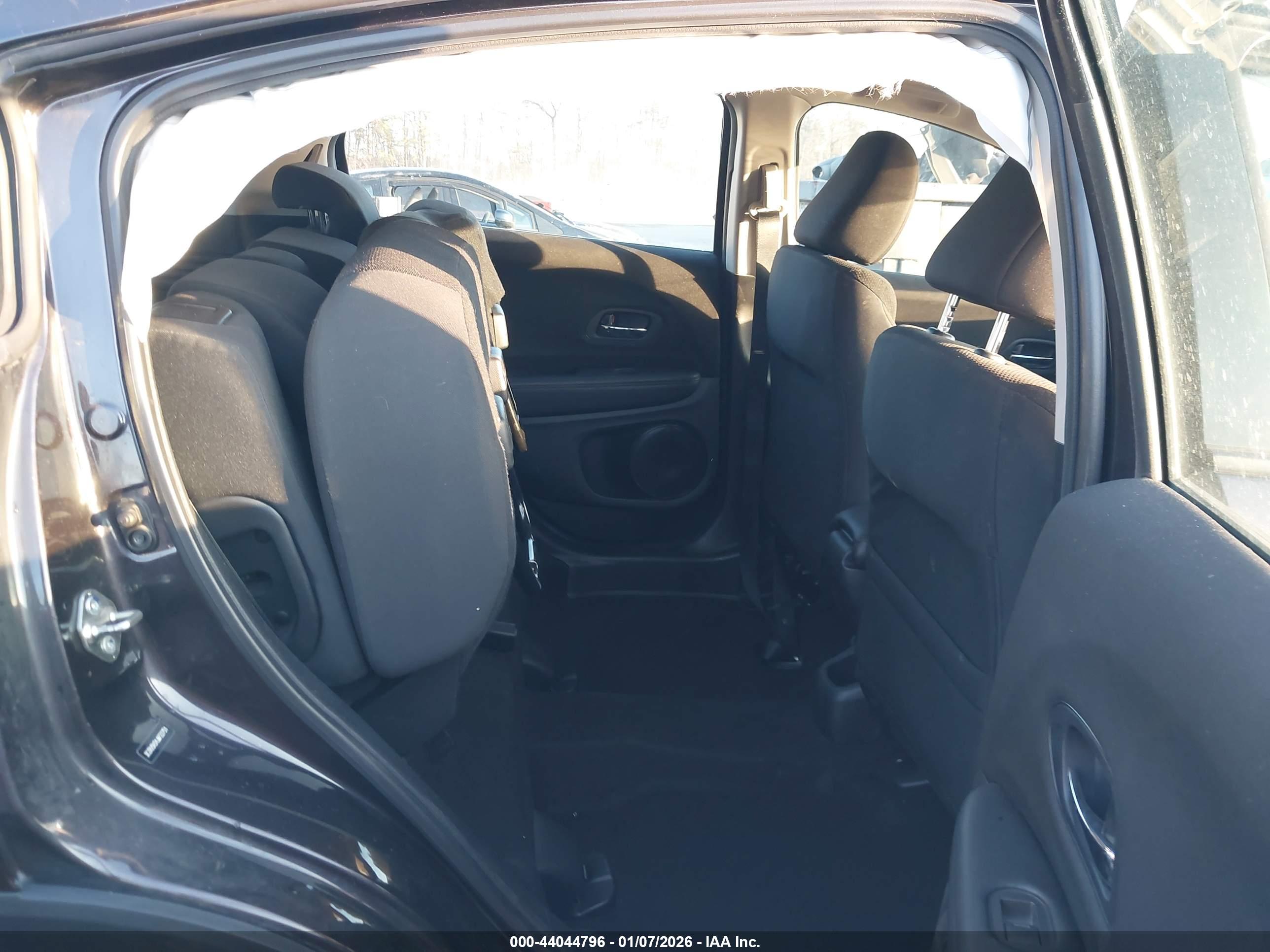 HONDA HR-V image 8