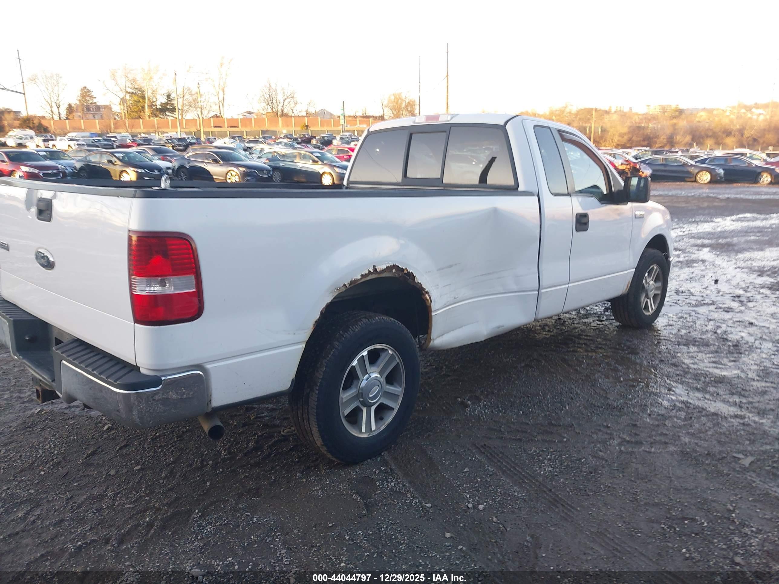 FORD F-150 image 4