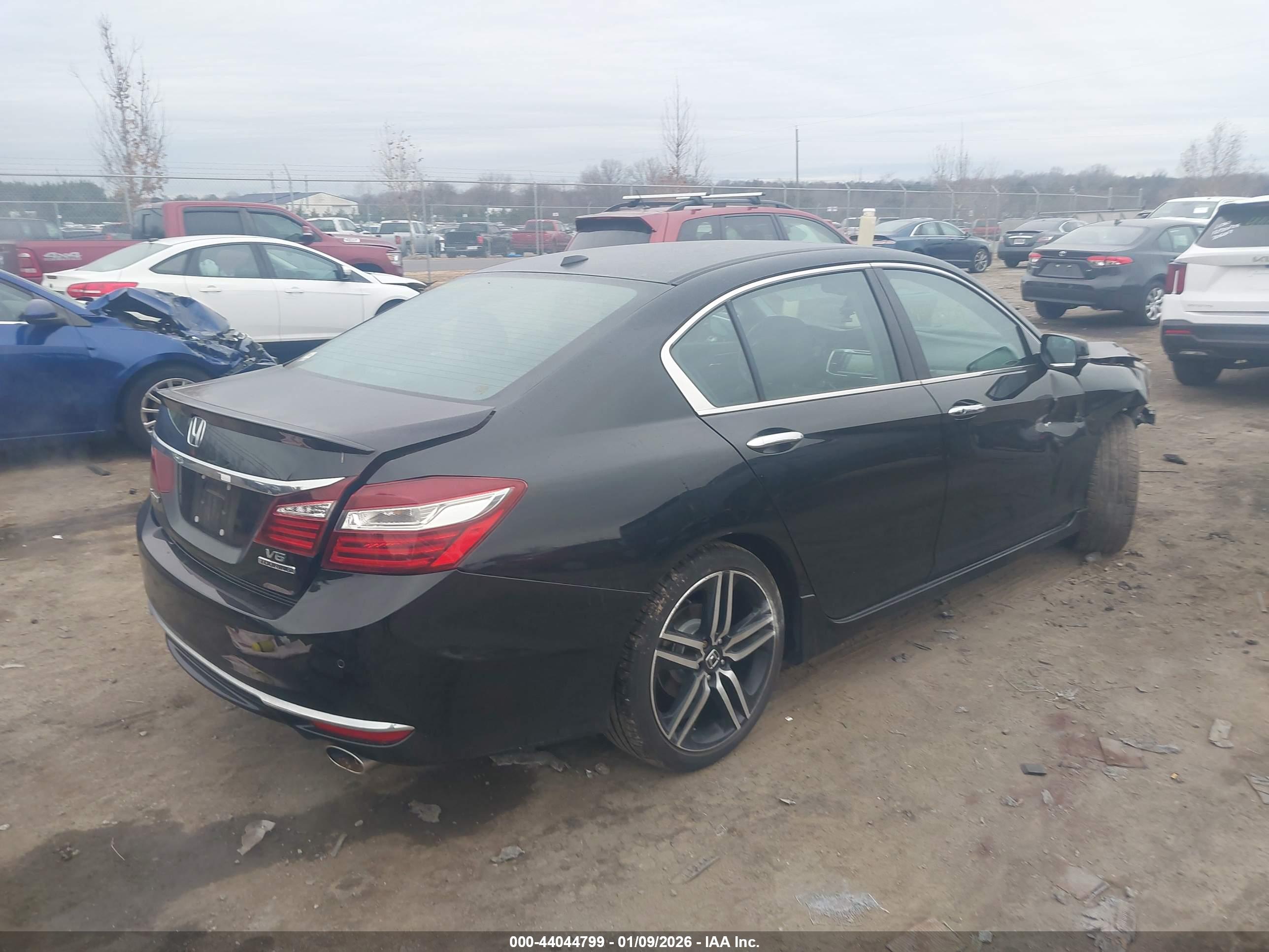 HONDA ACCORD image 4