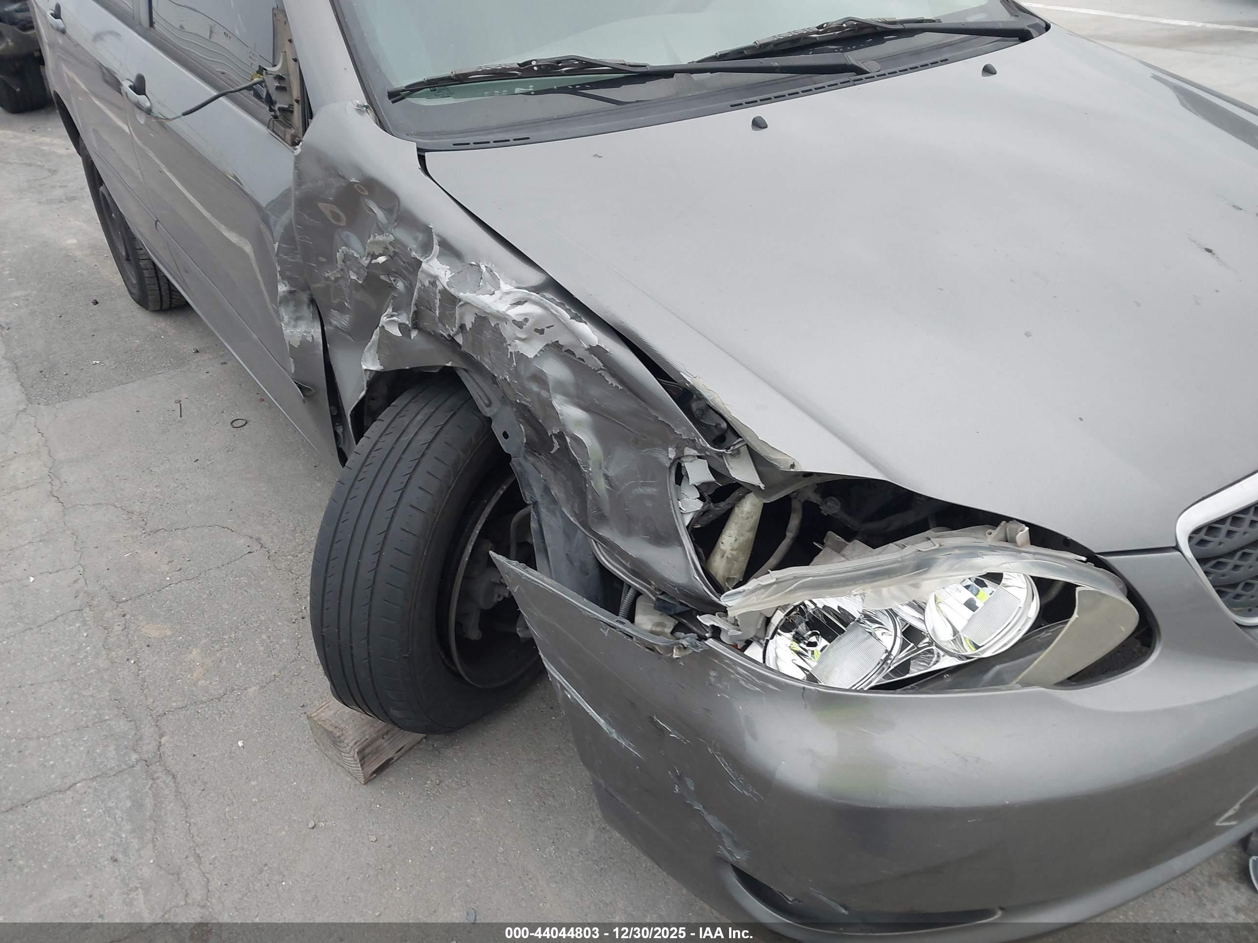 TOYOTA COROLLA image 6